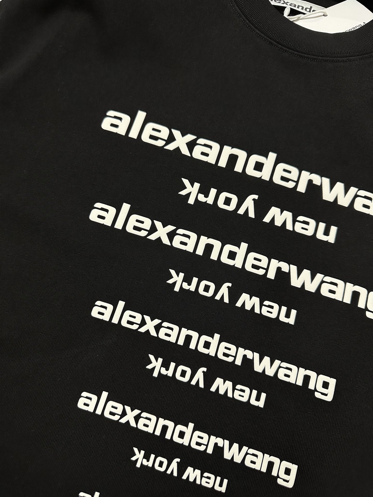 Alexander Wang Alexander wang 亚力山大 王 2026fw 新款发泡短袖T恤