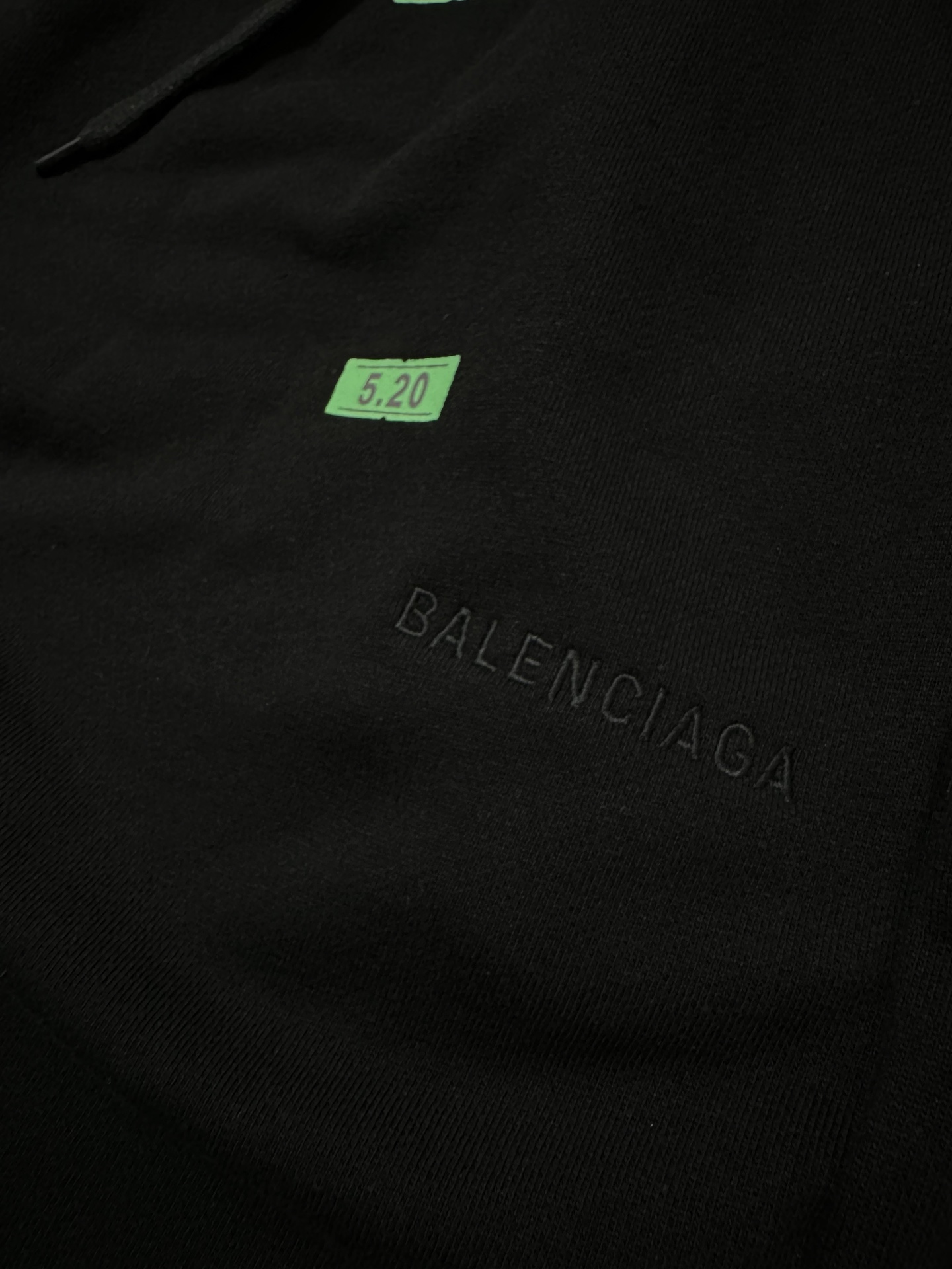 Balenciaga Balenciaga 巴黎世家 26ss 520情人节款短裤套装
