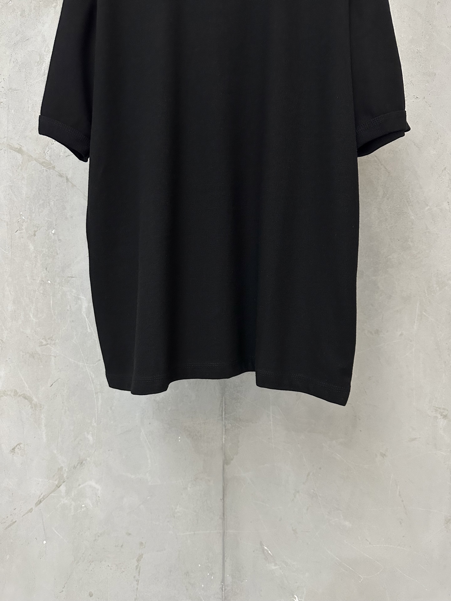 Prada PRADA普拉达 ss26 修身小领标短袖T恤