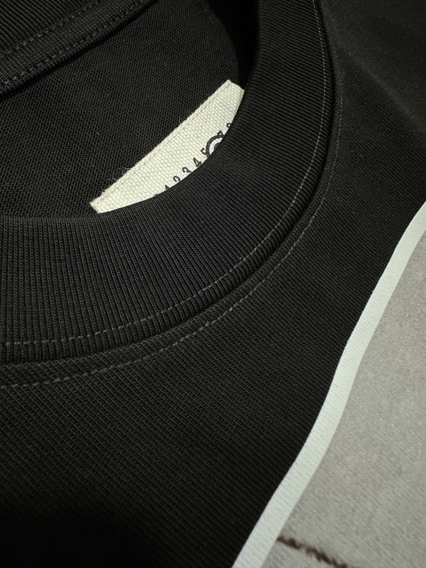 Maison Margiela martin mariela 马吉拉 mm6 26ss 喷绘钥匙印花短袖T恤