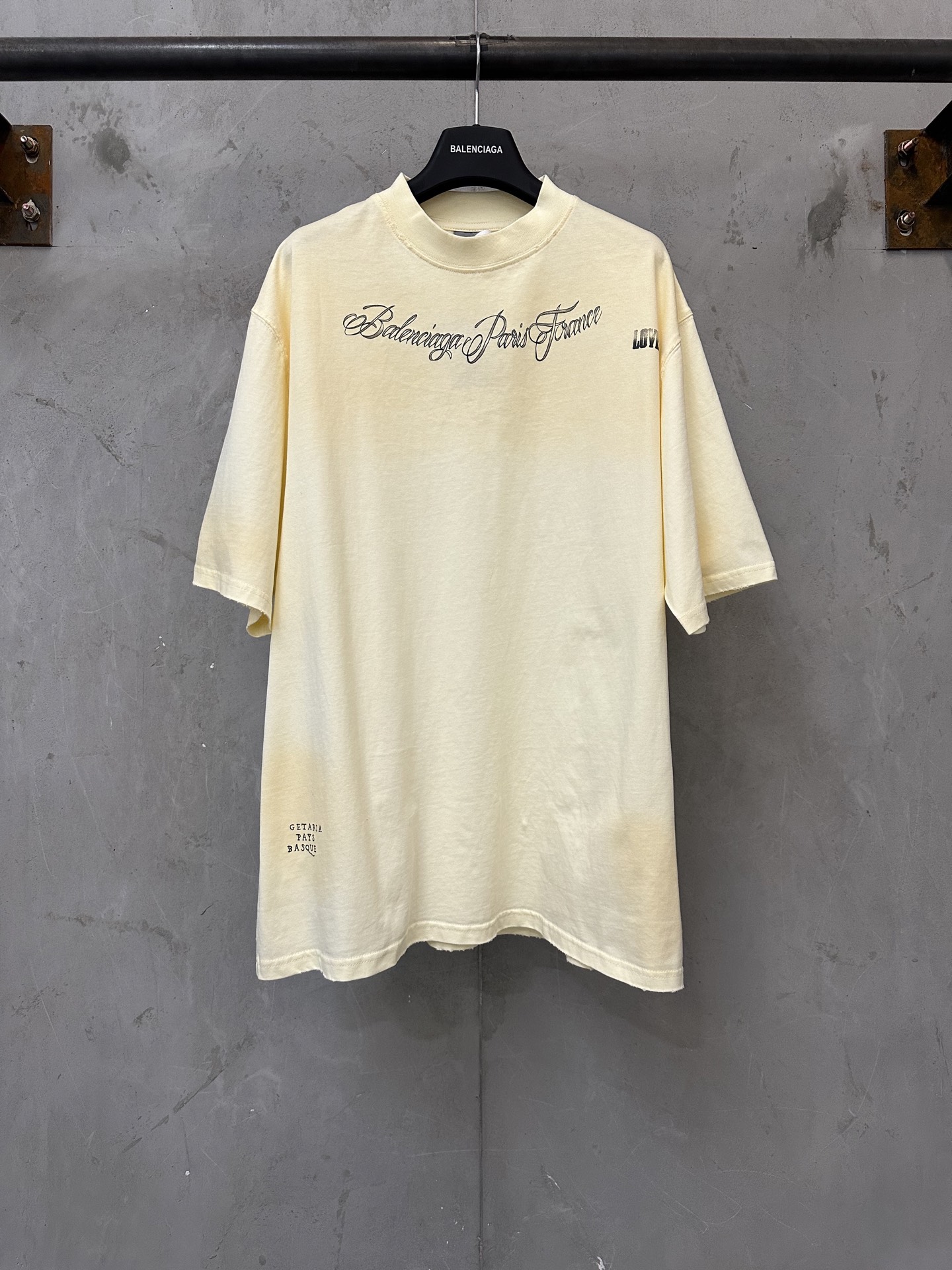 P130 Balenciaga 26ss CLASSIC INK Camiseta de manga corta con jacquard floral manuscrita Tela: Confeccionada con tejido …