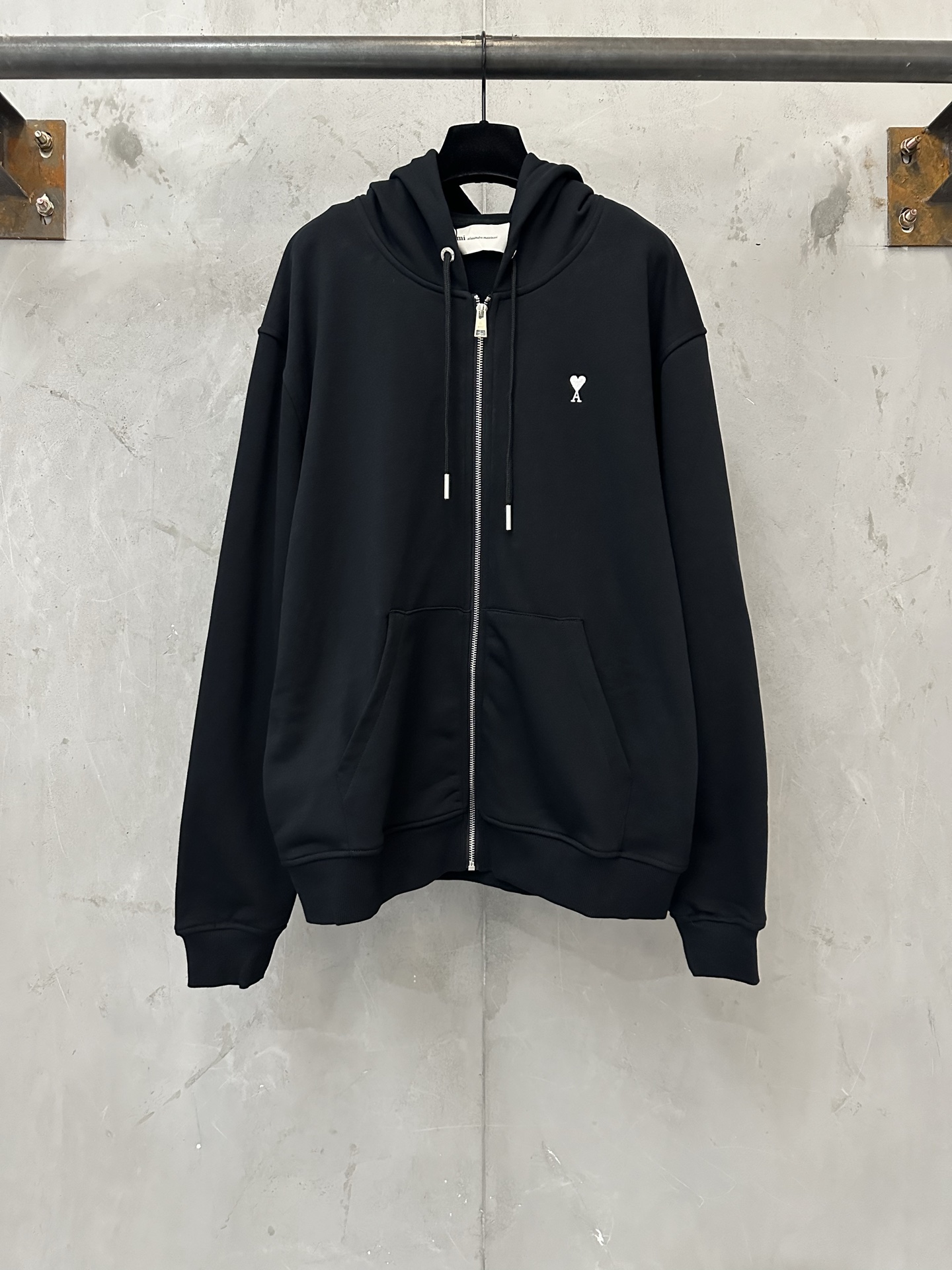 P230 Ami Paris 26FW Sudadera clásica con capucha y cremallera con bordado ADC Tejido: 98% algodón + 2% spande…