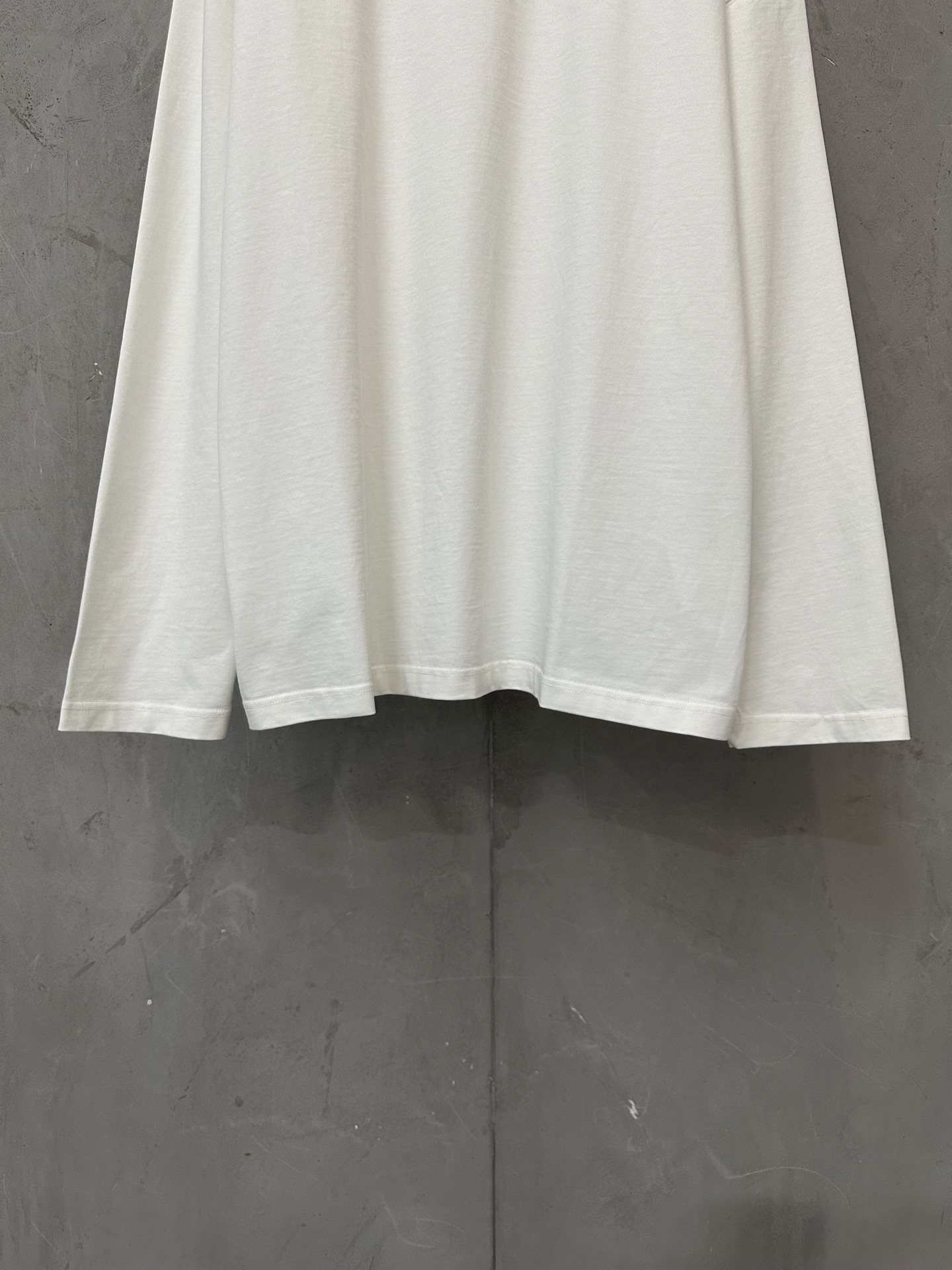 셀린느 26SS 남성 긴팔 154961 Celine Long Sleeve 상세 이미지 4