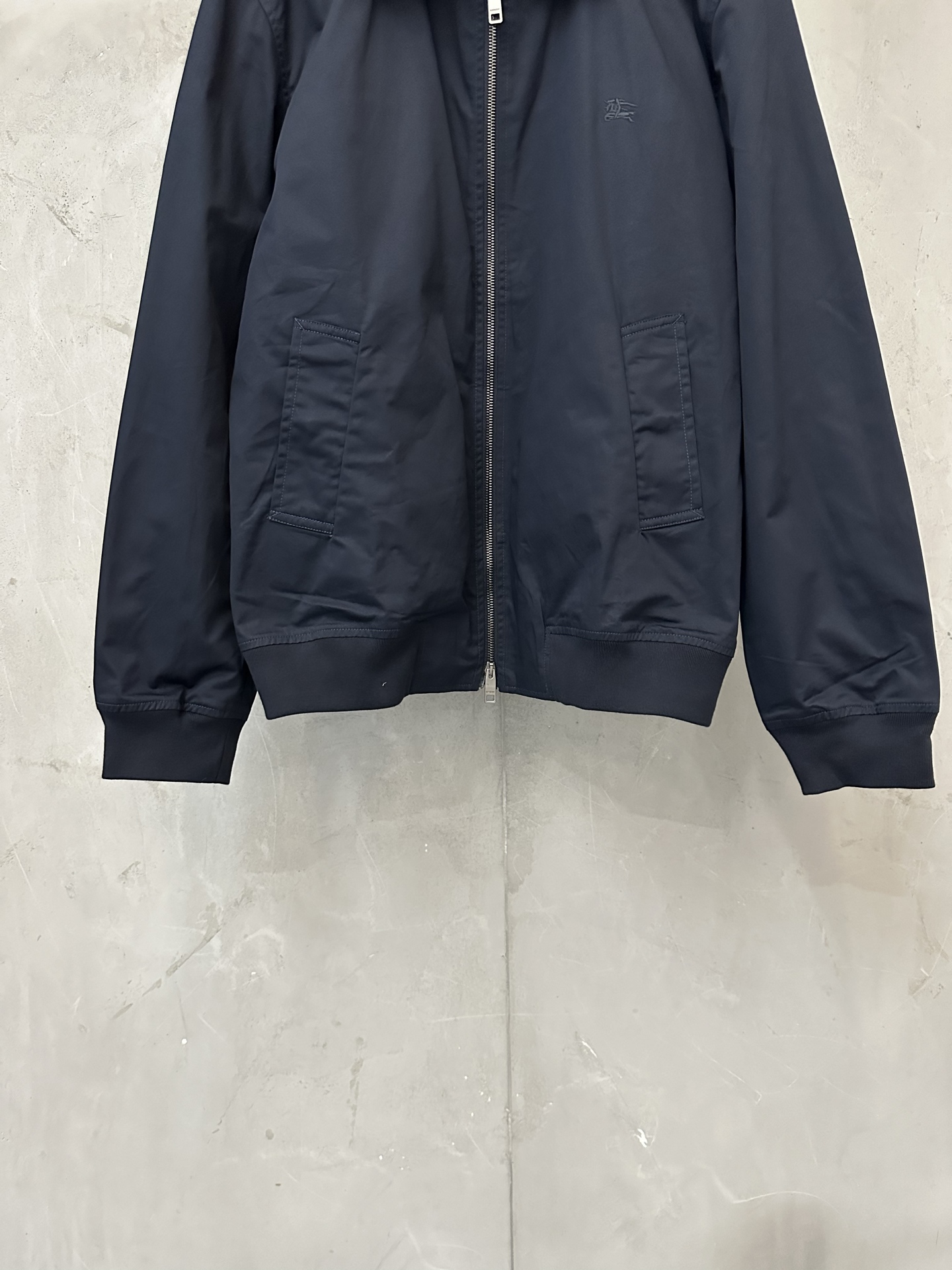 버버리 26FW 남성 자켓 154969 Burberry Jacket 상세 이미지 4
