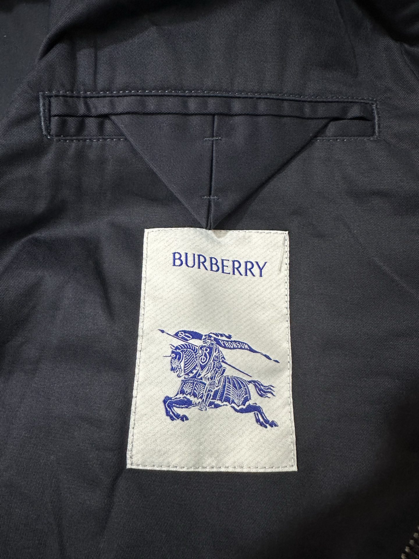 버버리 26FW 남성 자켓 154969 Burberry Jacket 상세 이미지 10
