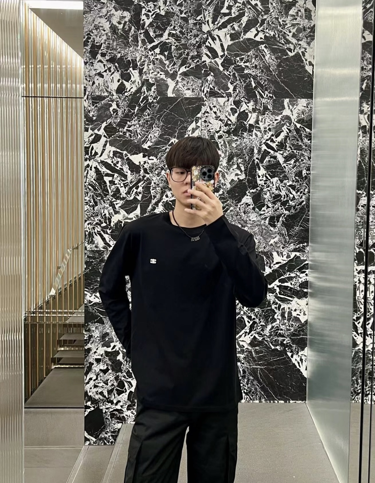 셀린느 26SS 남성 긴팔 154960 Celine Long Sleeve 상세 이미지 16