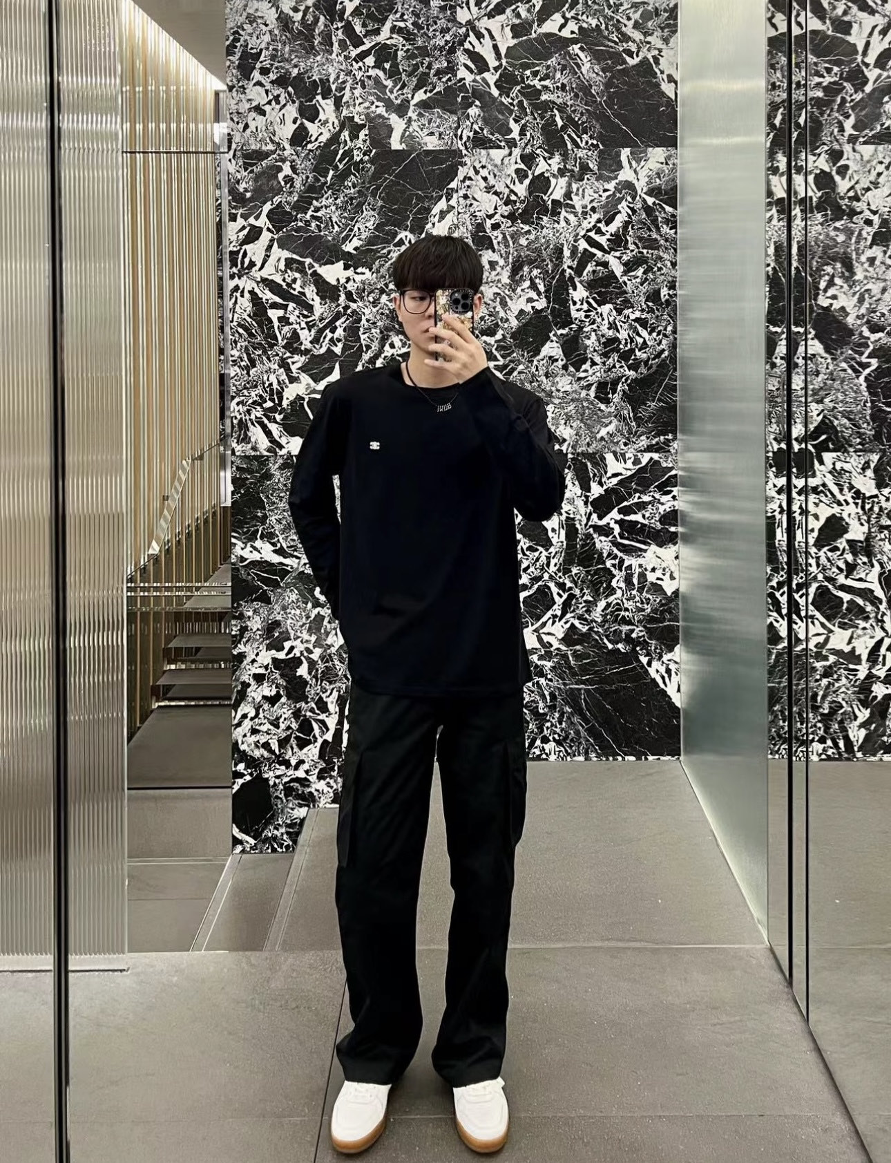 셀린느 26SS 남성 긴팔 154960 Celine Long Sleeve 상세 이미지 12