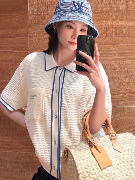 루이비통 26SS 남성 반팔 154964 Louis Vuitton T Shirt 상세 이미지 15