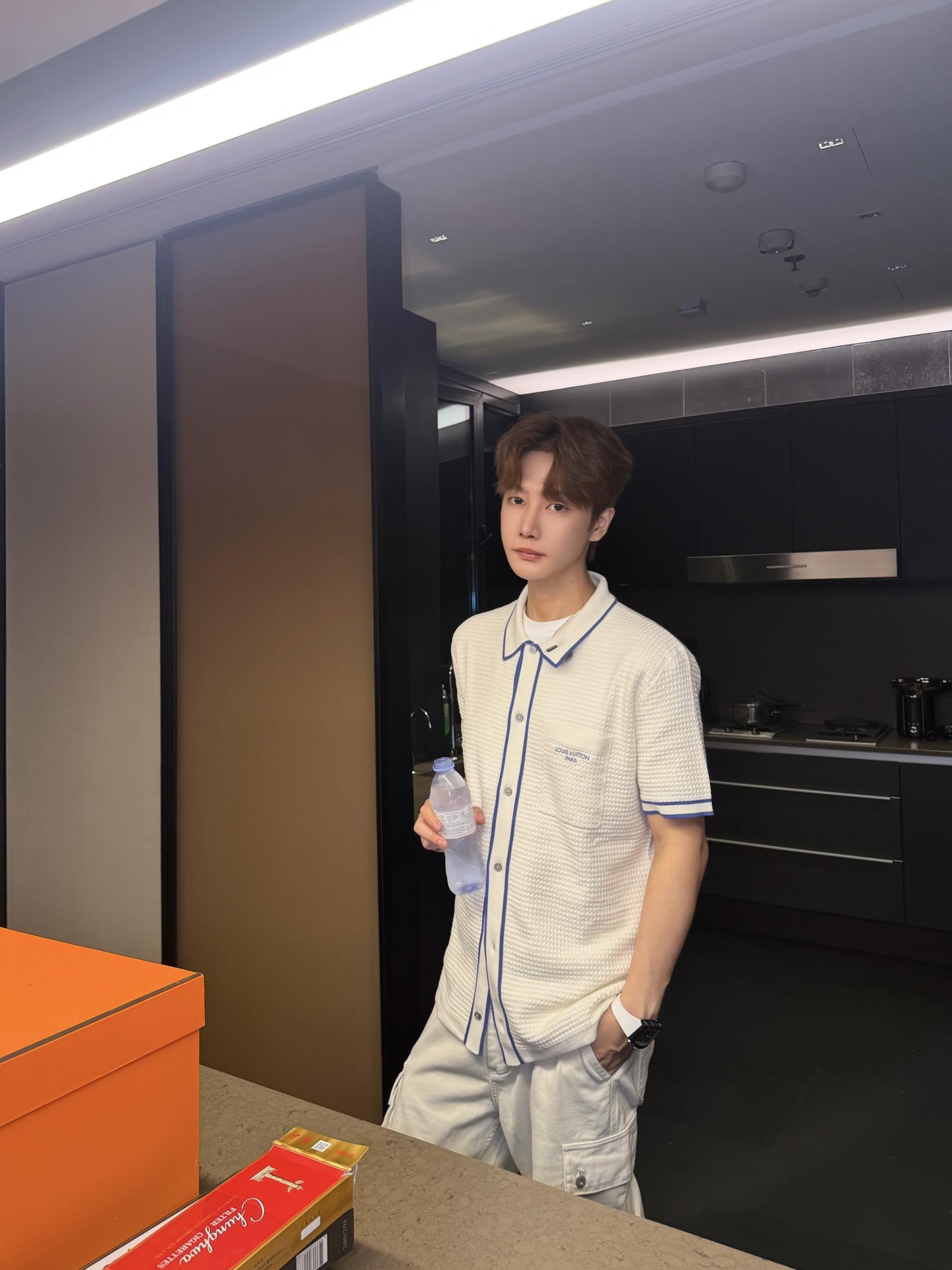 루이비통 26SS 남성 반팔 154964 Louis Vuitton T Shirt 상세 이미지 12