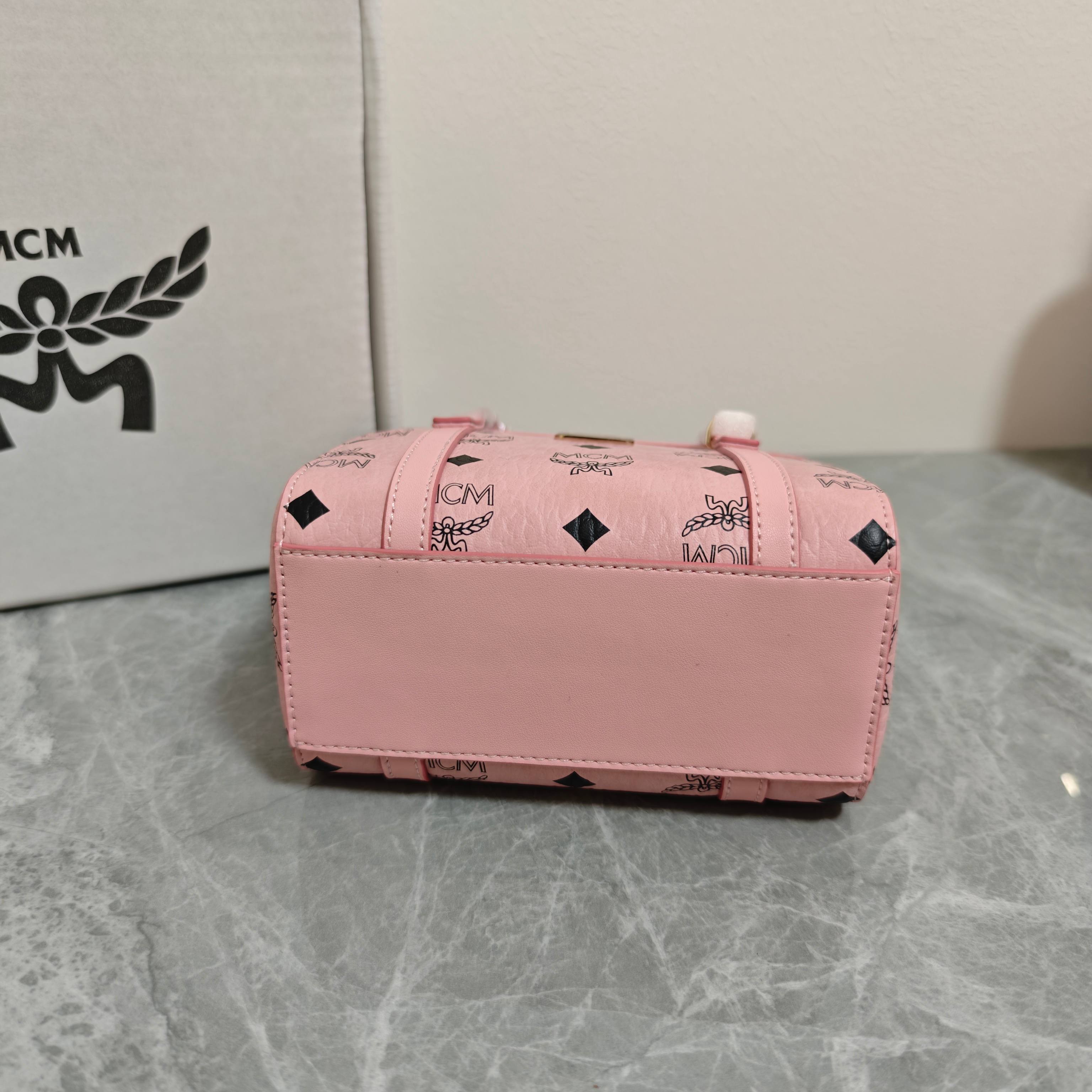 MCM 𝗠𝗖𝗠 𝗘𝗹𝗹𝗮