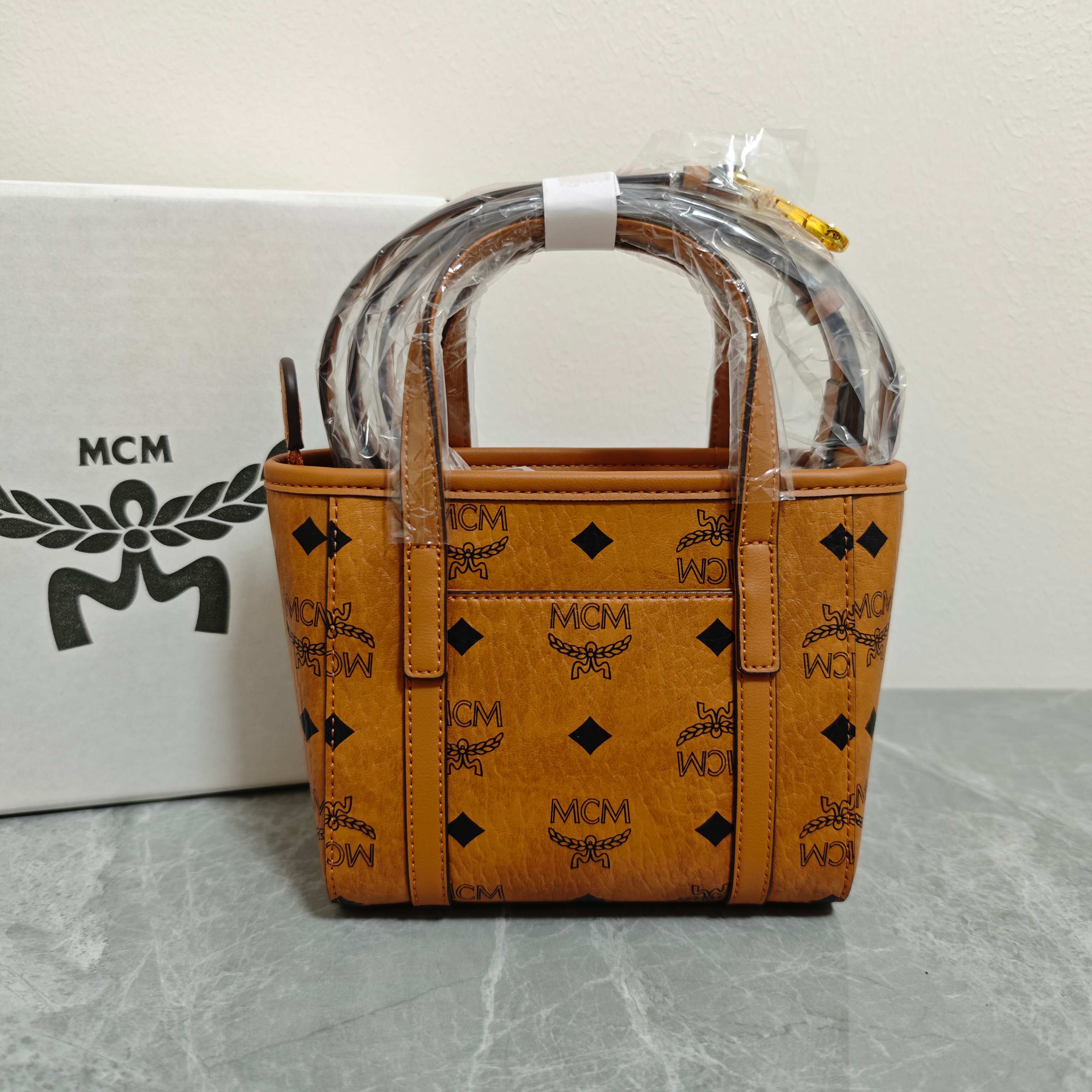 MCM 𝗠𝗖𝗠 𝗘𝗹𝗹𝗮