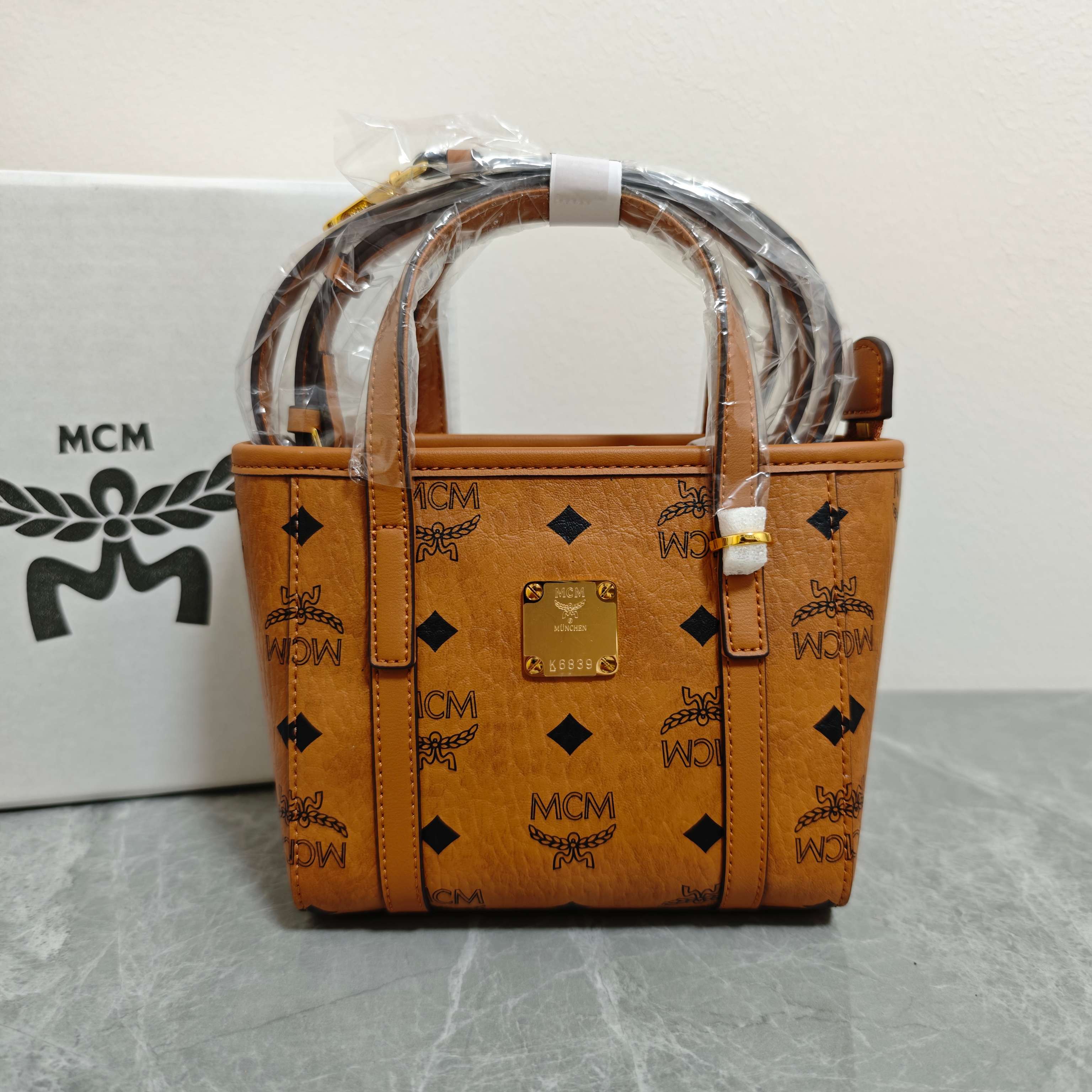 MCM 𝗠𝗖𝗠 𝗘𝗹𝗹𝗮