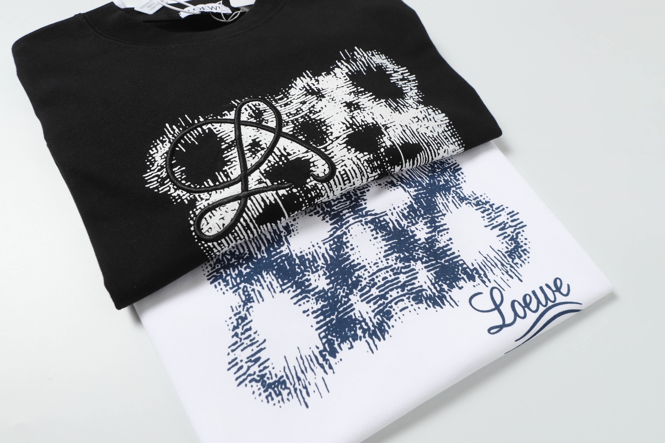 Loewe 25s Cotton Fabric Shirt in 270g, Sizes S-XXL, White/Black/Grey Options - 图片 8