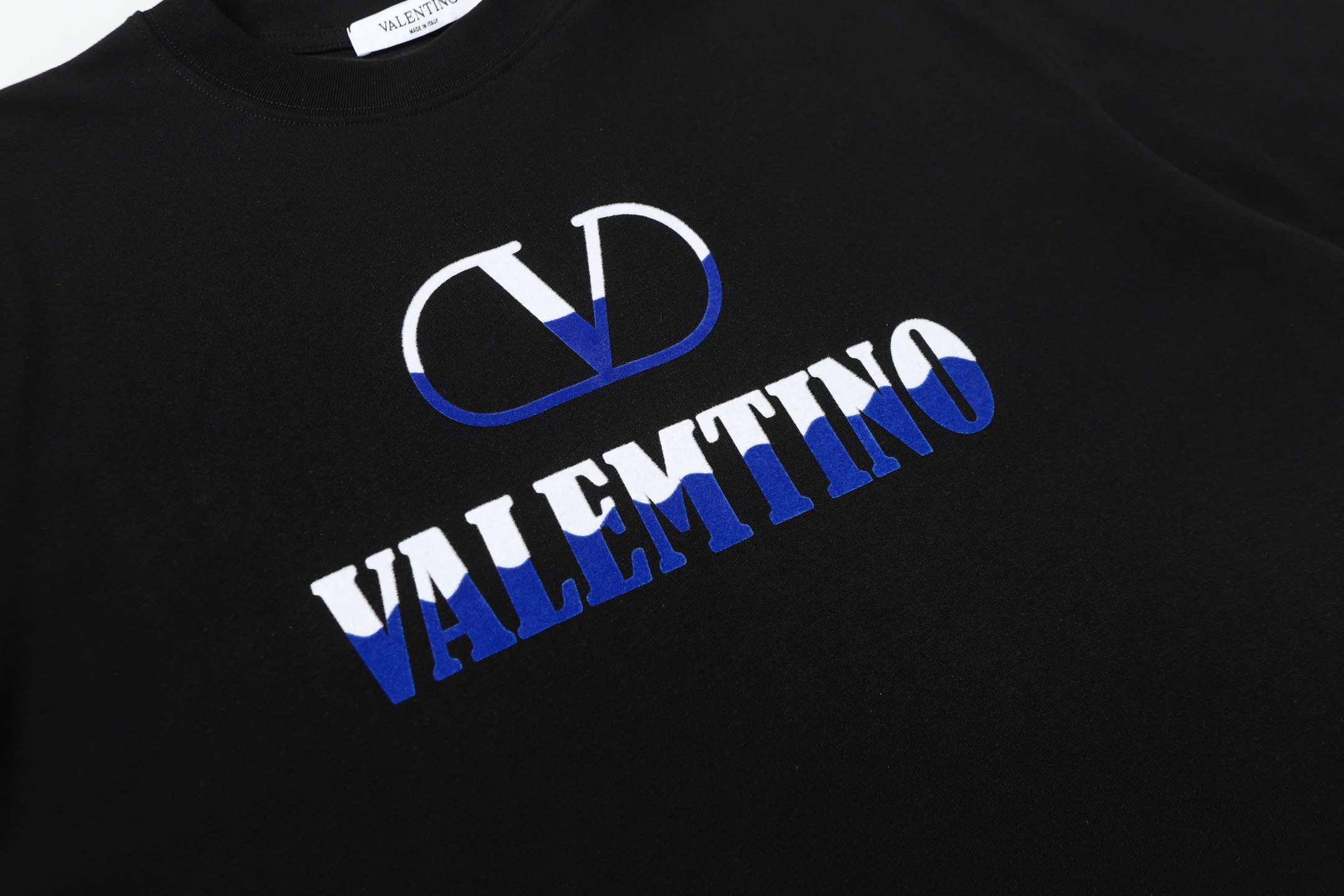 New Valentino 25ss Cotton Fabric Shirt with Solona Screws, Sizes S-XXL, Various Colors - 图片 4