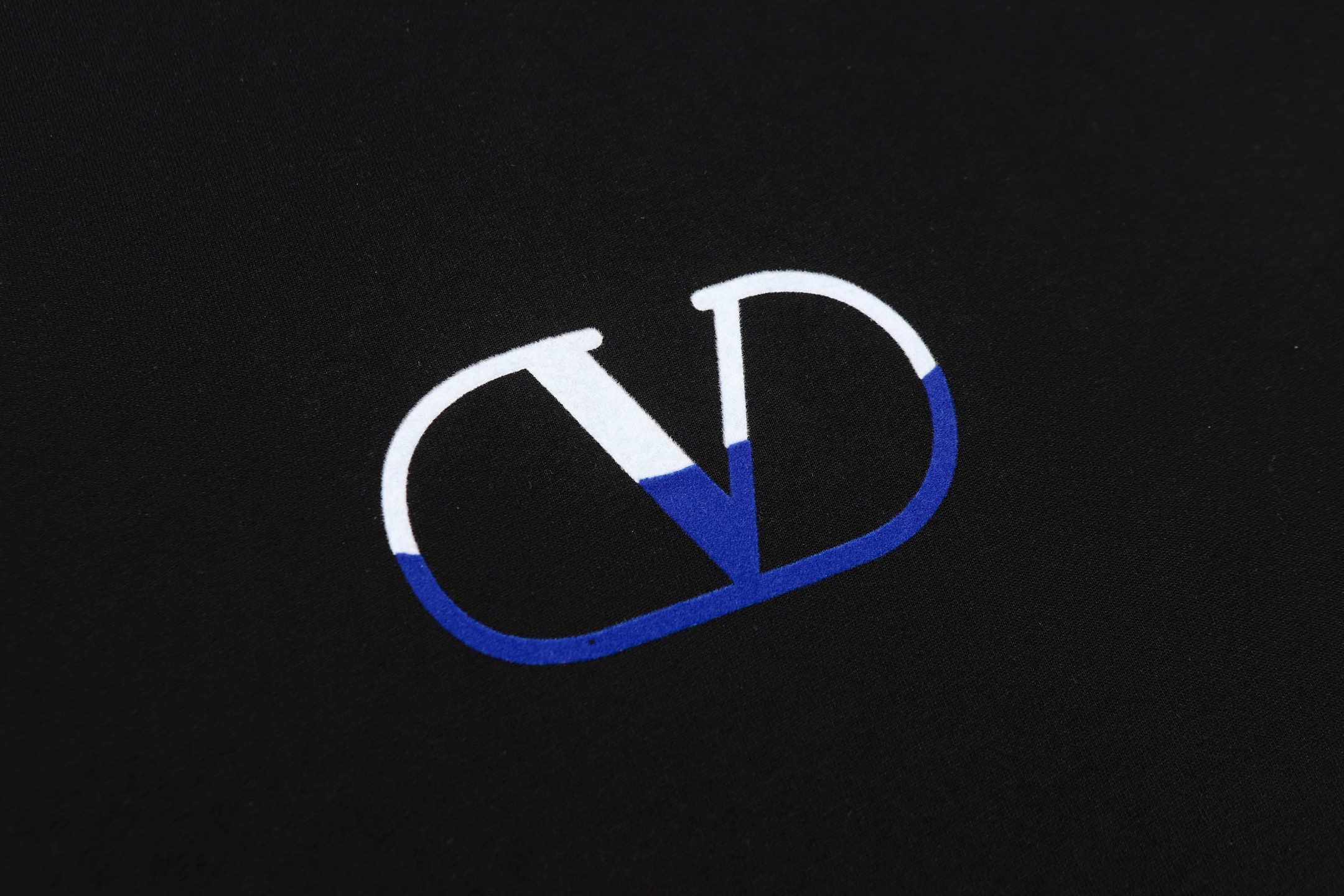 New Valentino 25ss Cotton Fabric Shirt with Solona Screws, Sizes S-XXL, Various Colors - 图片 5