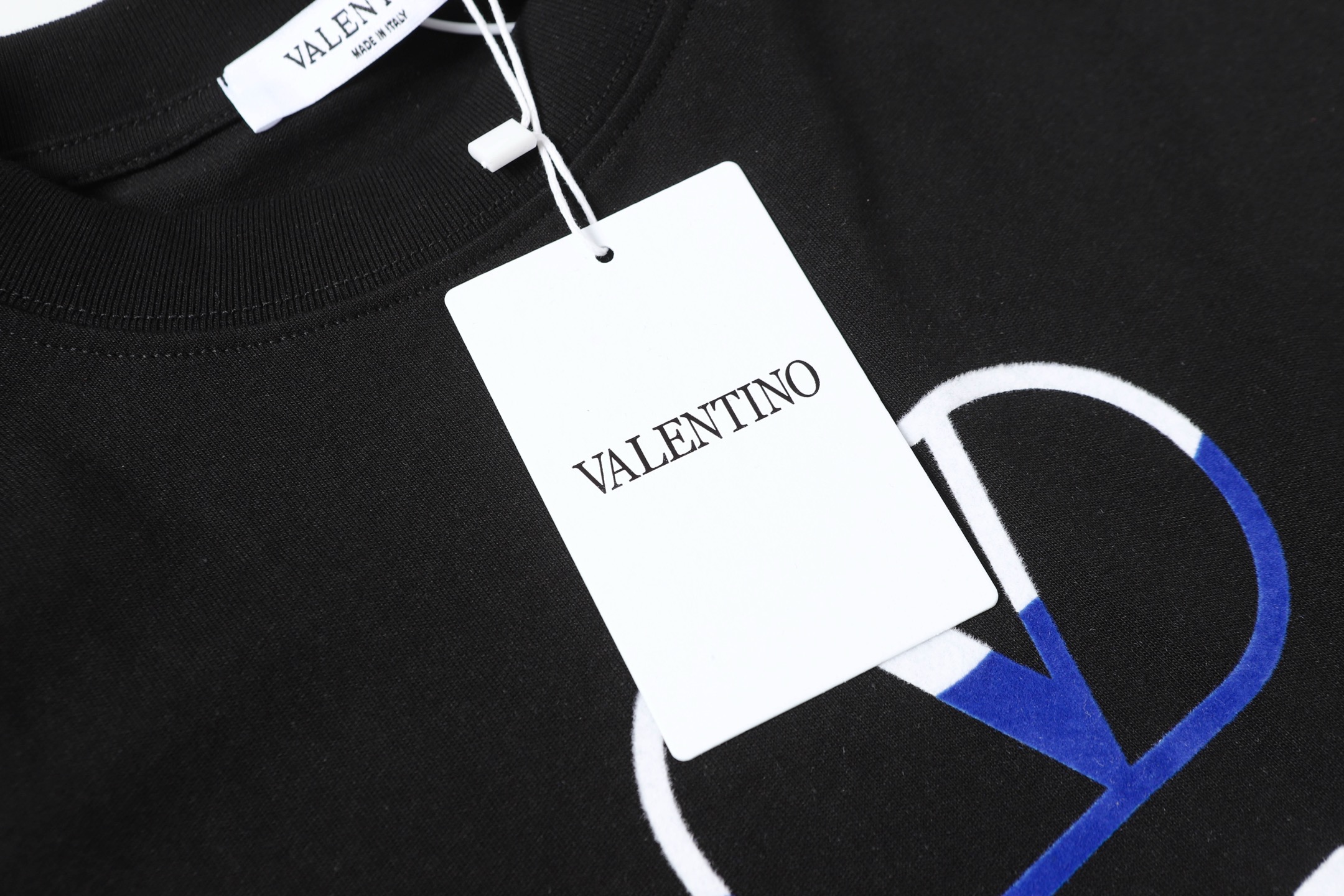 New Valentino 25ss Cotton Fabric Shirt with Solona Screws, Sizes S-XXL, Various Colors - 图片 3