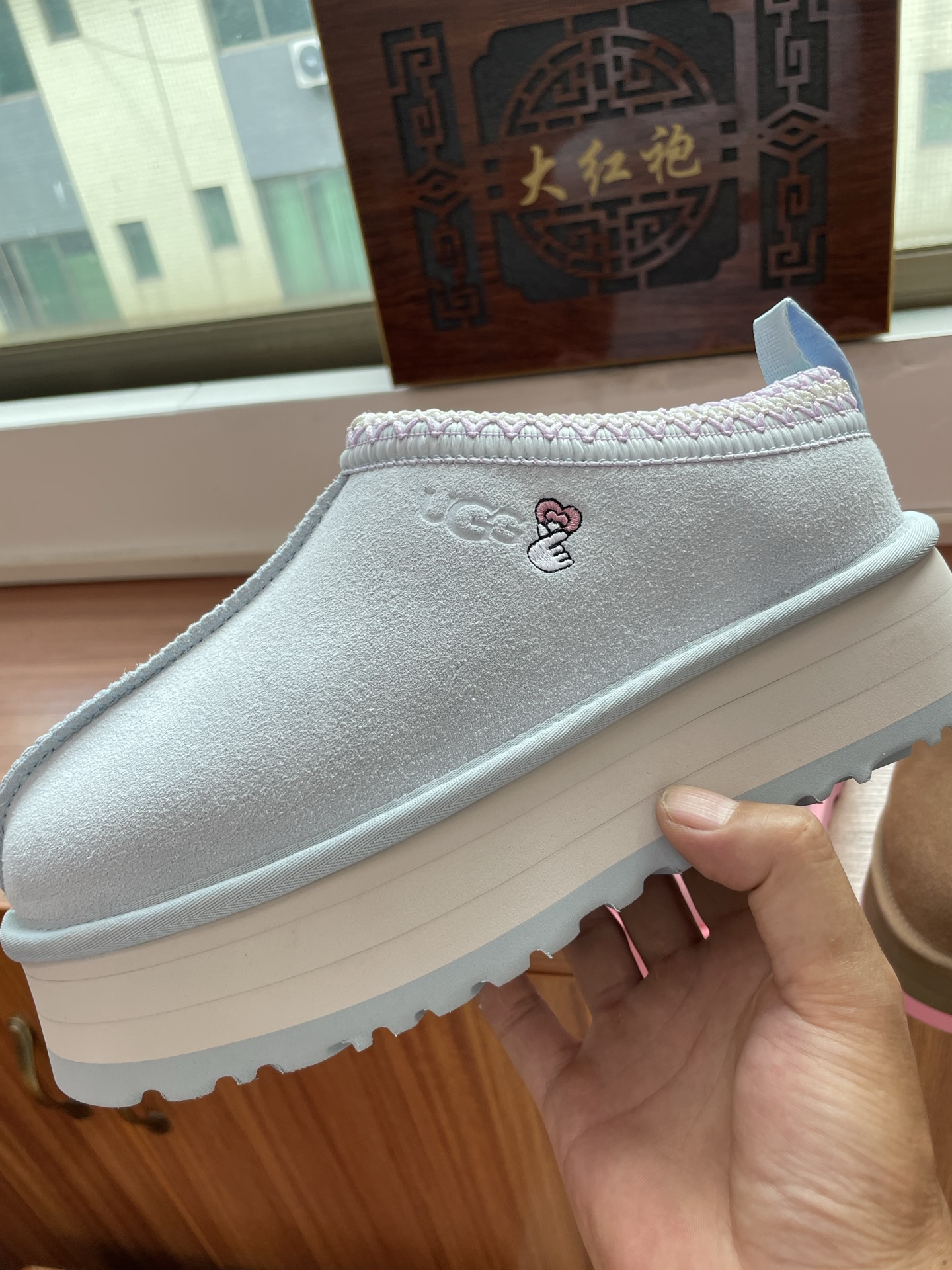 UGG Tazz油叽叽#秋冬新品塔茨TAzz厚底羊毛 毛拖鞋一脚蹬毛毛鞋雪地靴🧶 新款毛拖采用民族风编织