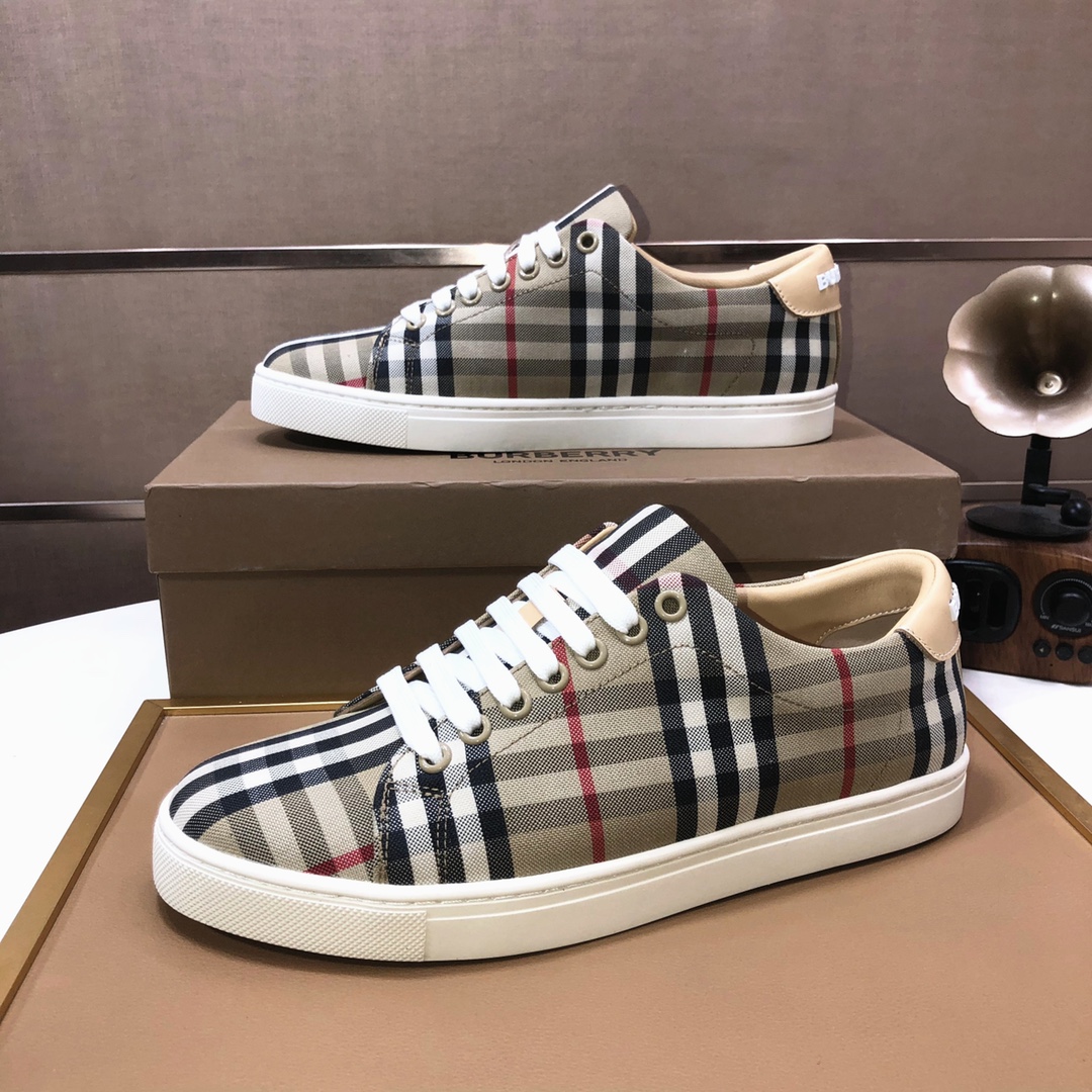 Factory lote [burberry Burberry] clásico lowtop entrenadores importados de piel de vaca con tela esc