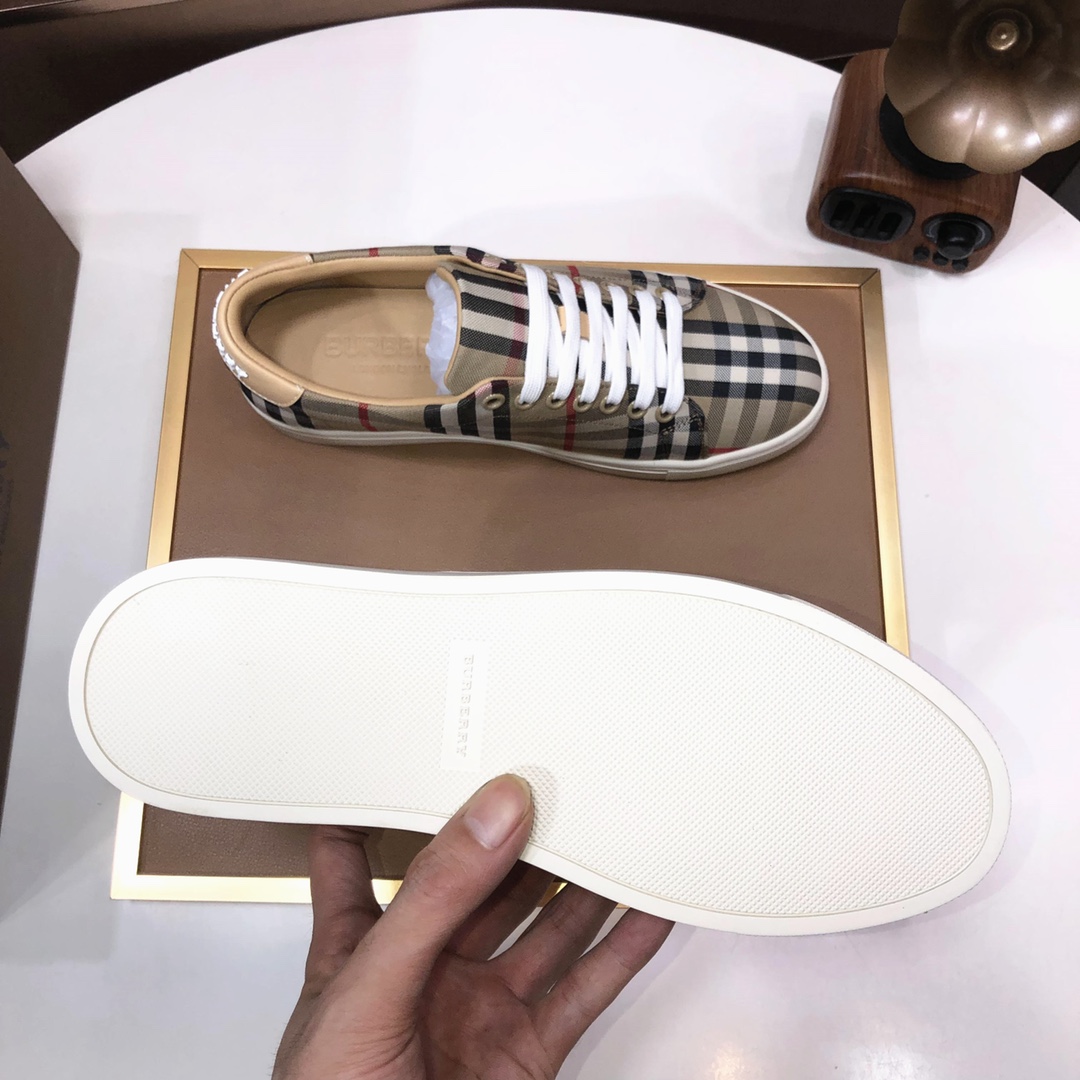 Factory lote [burberry Burberry] clásico lowtop entrenadores importados de piel de vaca con tela esc