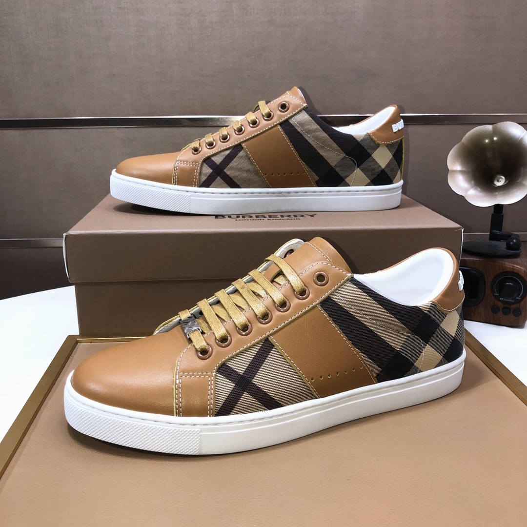Factory lote [burberry Burberry] clásico lowtop entrenadores importados de piel de vaca con tela esc
