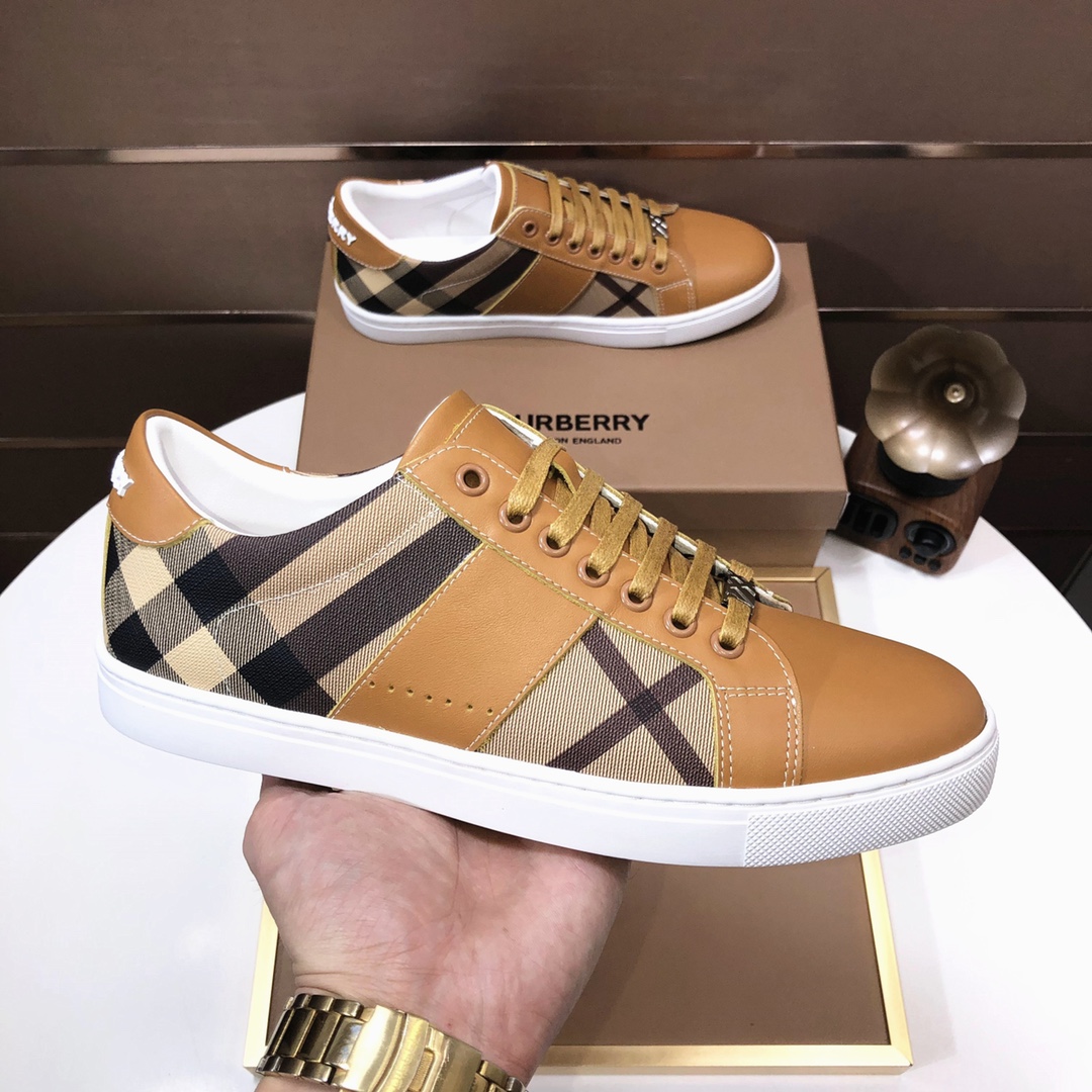 Factory lote [burberry Burberry] clásico lowtop entrenadores importados de piel de vaca con tela esc