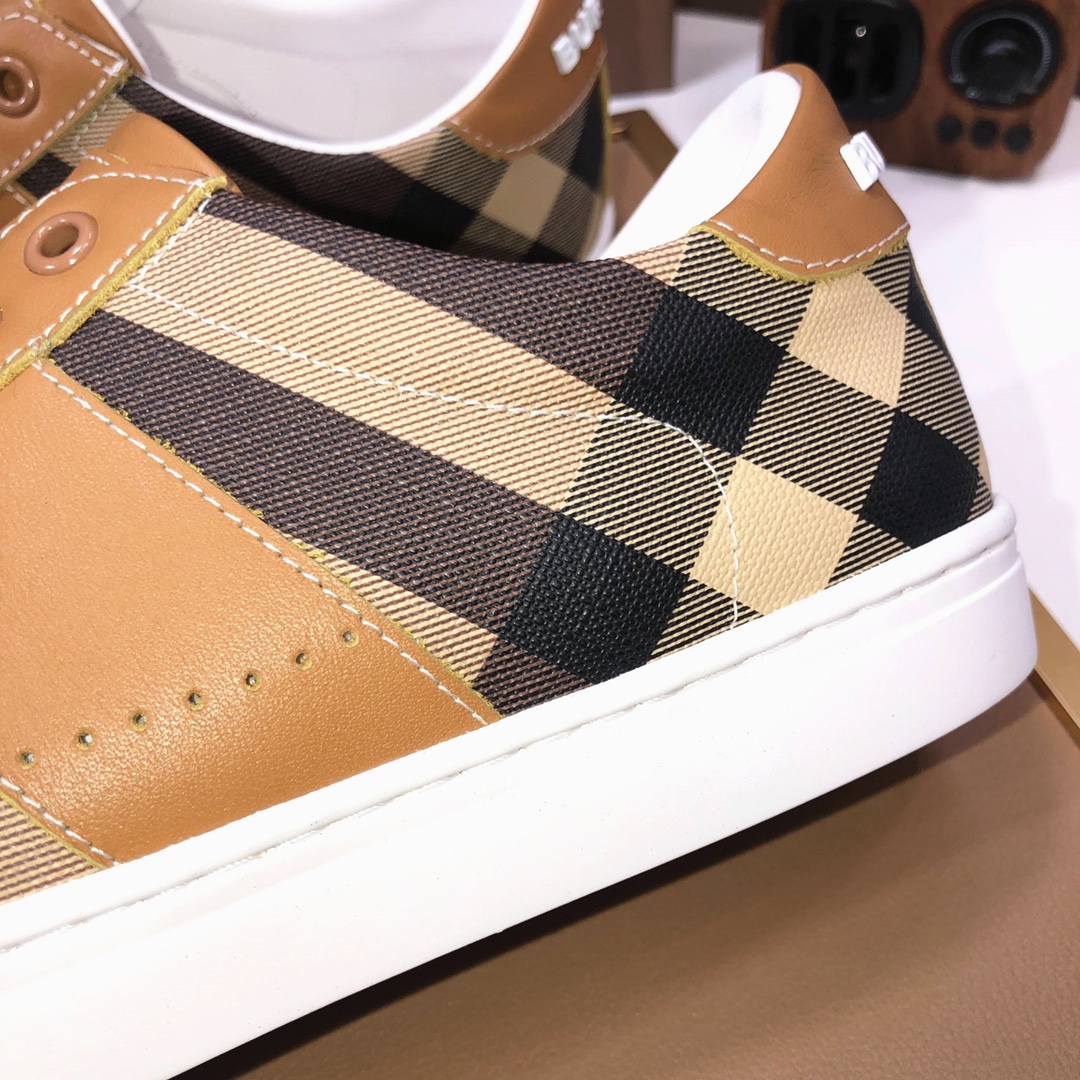 Factory lote [burberry Burberry] clásico lowtop entrenadores importados de piel de vaca con tela esc