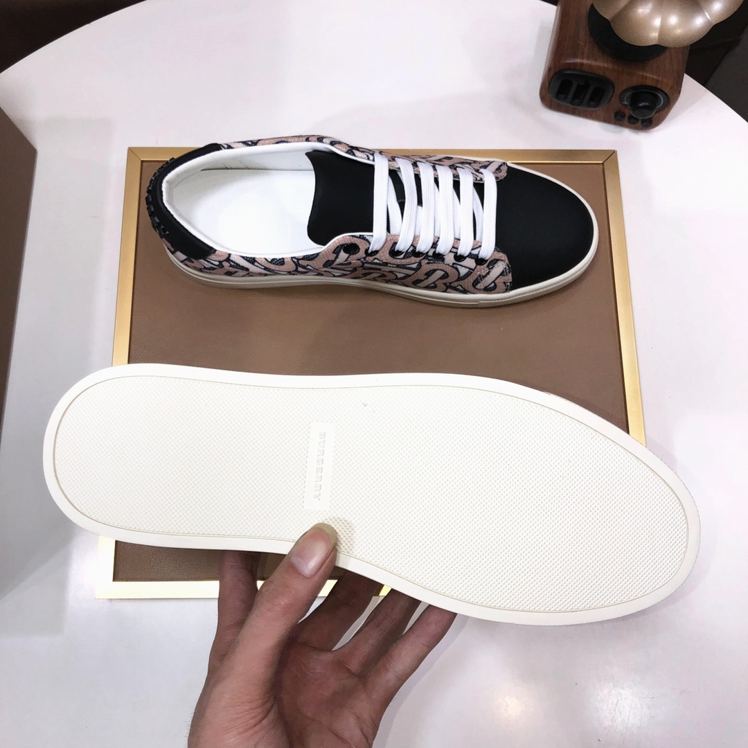 Factory lote [burberry Burberry] clásico lowtop entrenadores importados de piel de vaca con tela esc