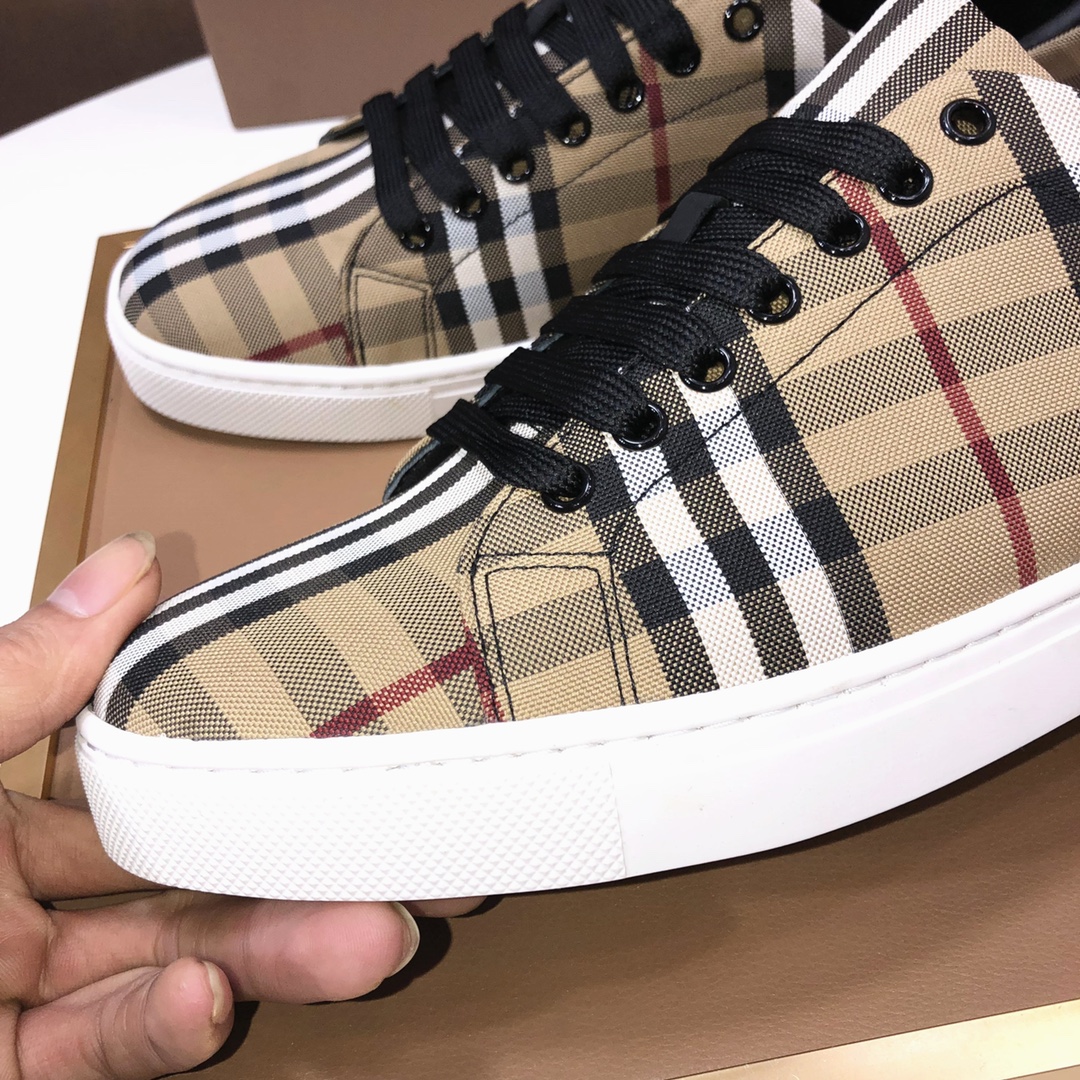 Factory lote [burberry Burberry] clásico lowtop entrenadores importados de piel de vaca con tela esc