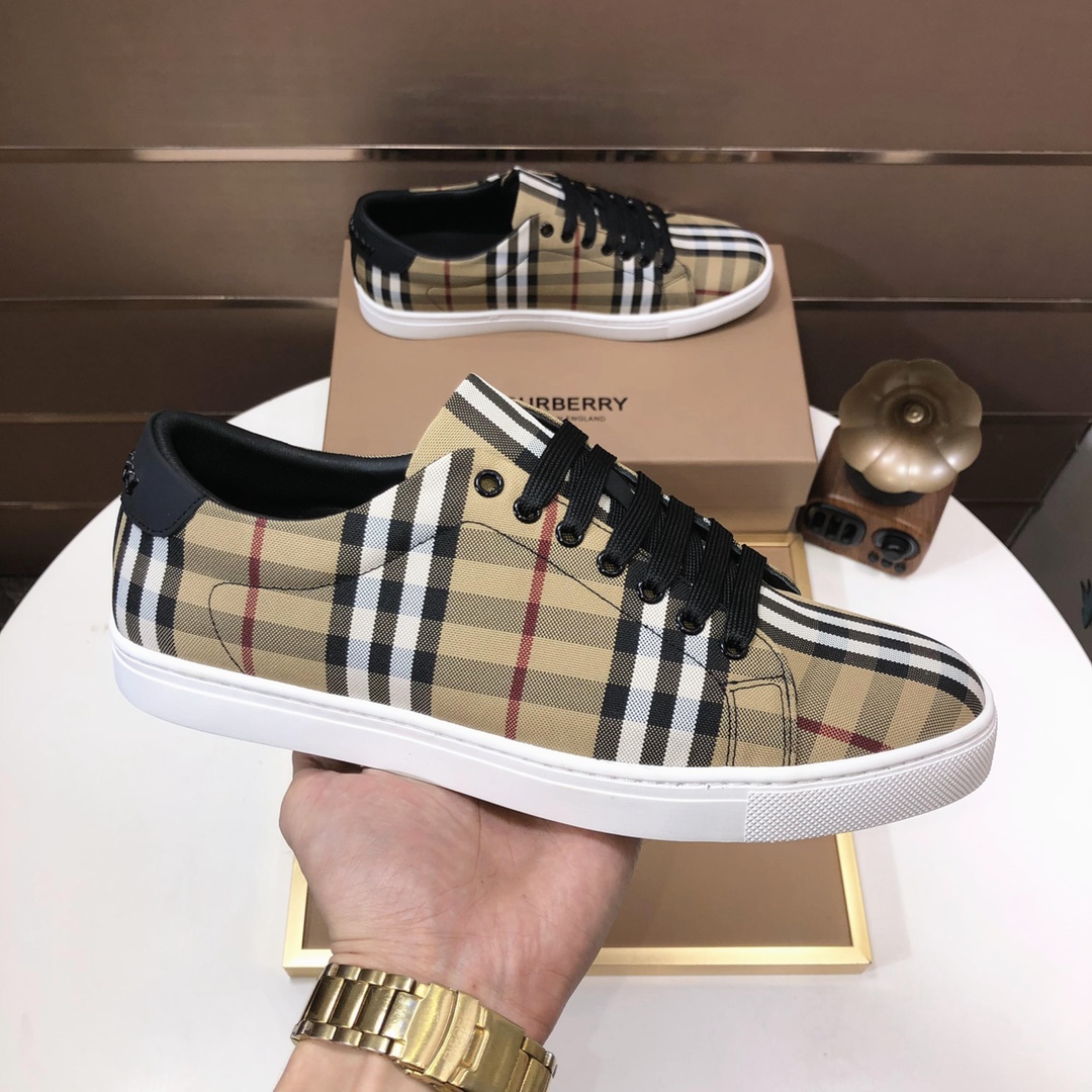 Factory lote [burberry Burberry] clásico lowtop entrenadores importados de piel de vaca con tela esc