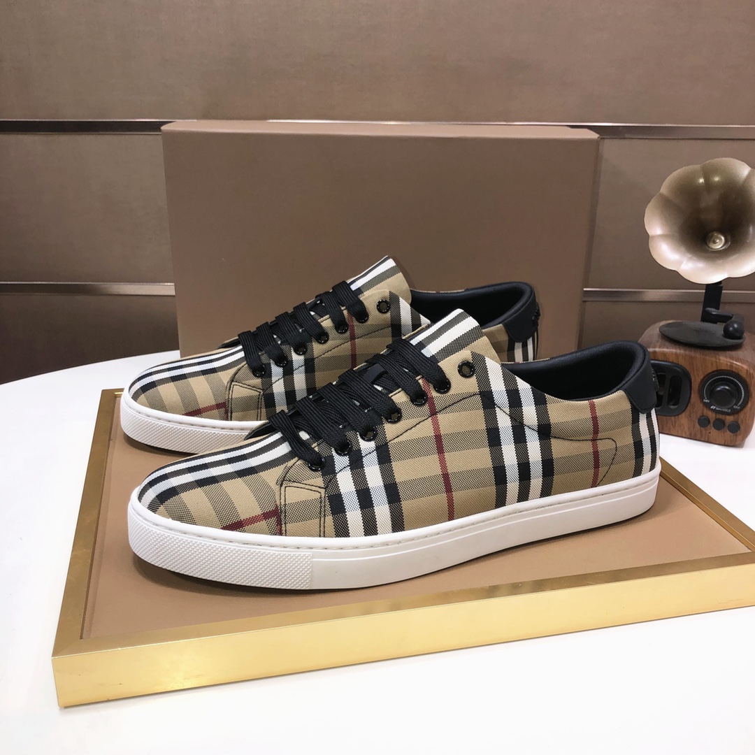 Factory lote [burberry Burberry] clásico lowtop entrenadores importados de piel de vaca con tela esc
