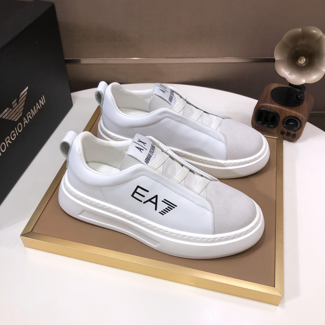 lote de fábrica [Armani] (forro de piel de vaca) Armani últimos nuevos zapatos casuales Fuego venta 