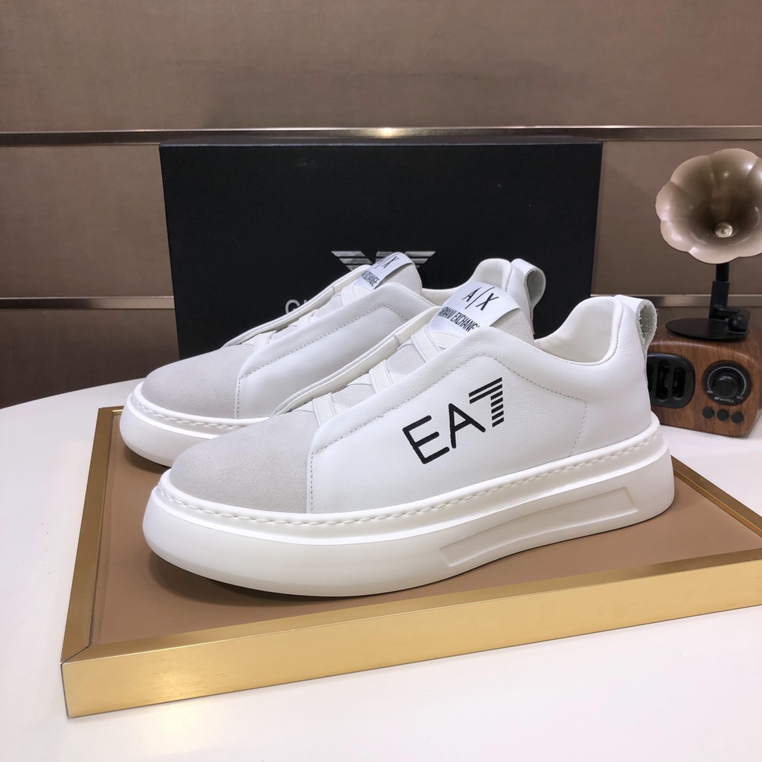lote de fábrica [Armani] (forro de piel de vaca) Armani últimos nuevos zapatos casuales Fuego venta 