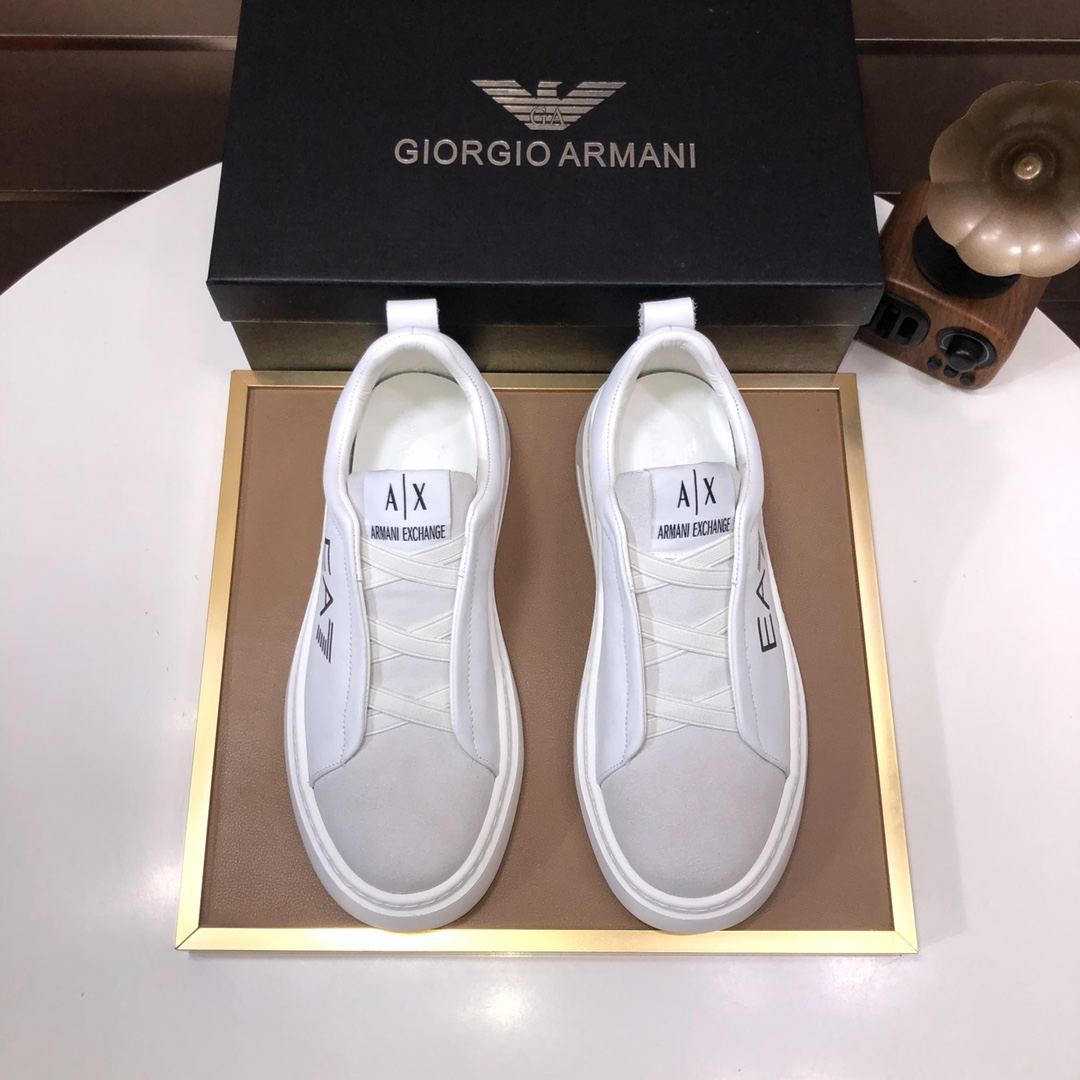lote de fábrica [Armani] (forro de piel de vaca) Armani últimos nuevos zapatos casuales Fuego venta