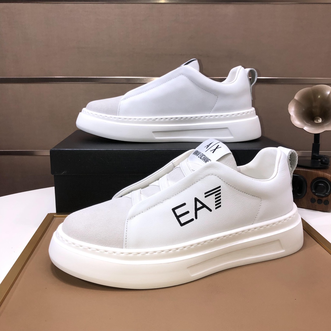 lote de fábrica [Armani] (forro de piel de vaca) Armani últimos nuevos zapatos casuales Fuego venta 