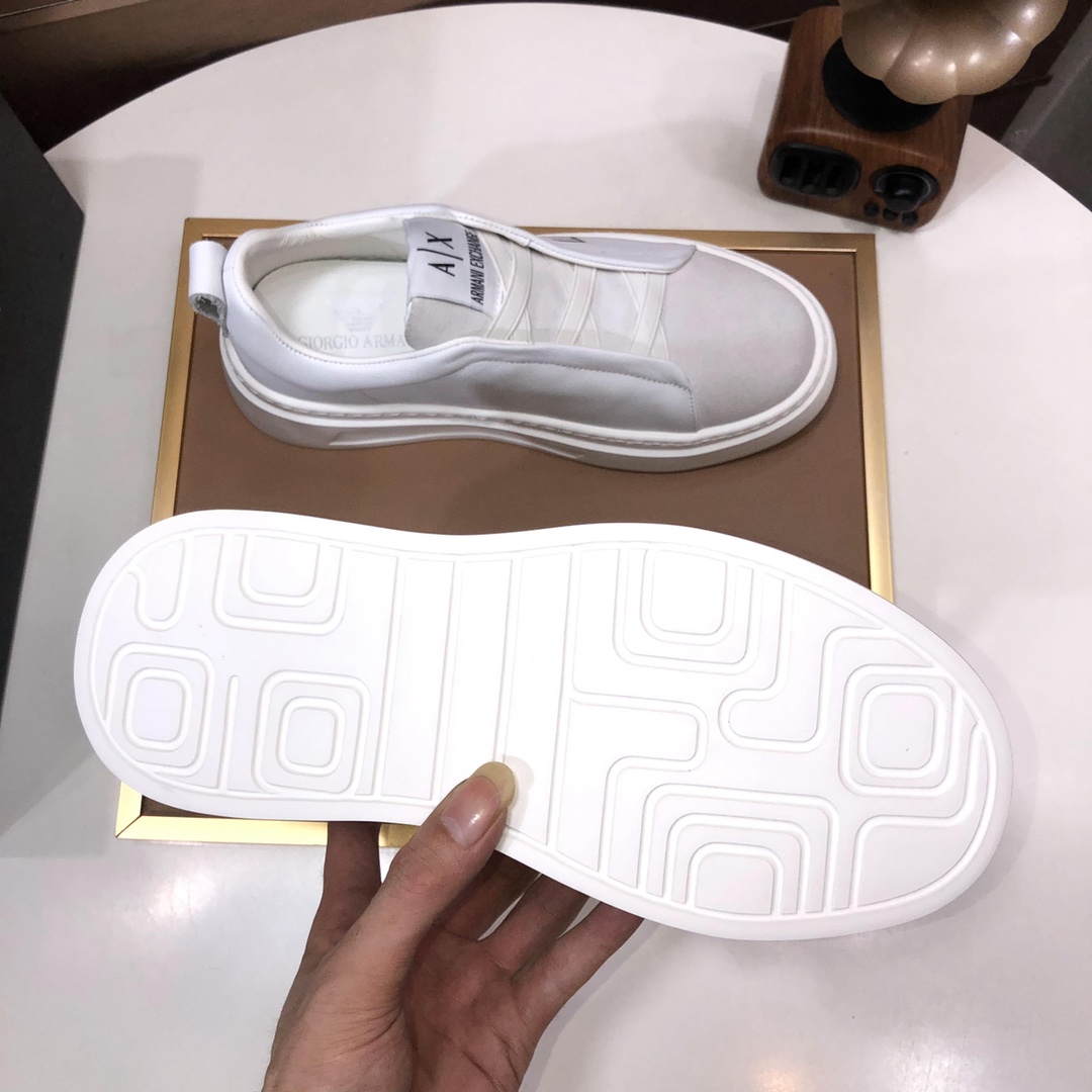 lote de fábrica [Armani] (forro de piel de vaca) Armani últimos nuevos zapatos casuales Fuego venta 