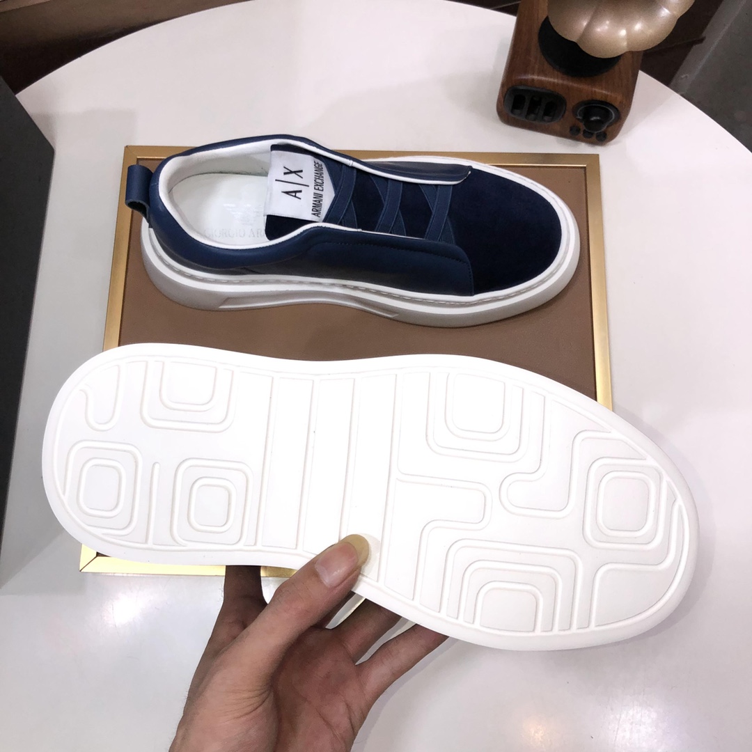 lote de fábrica [Armani] (forro de piel de vaca) Armani últimos nuevos zapatos casuales Fuego venta 