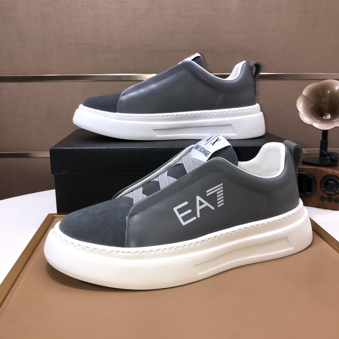lote de fábrica [Armani] (forro de piel de vaca) Armani últimos nuevos zapatos casuales Fuego venta 