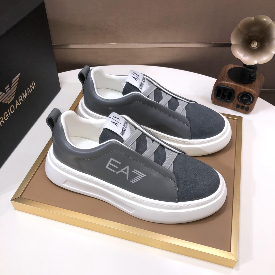 lote de fábrica [Armani] (forro de piel de vaca) Armani últimos nuevos zapatos casuales Fuego venta 