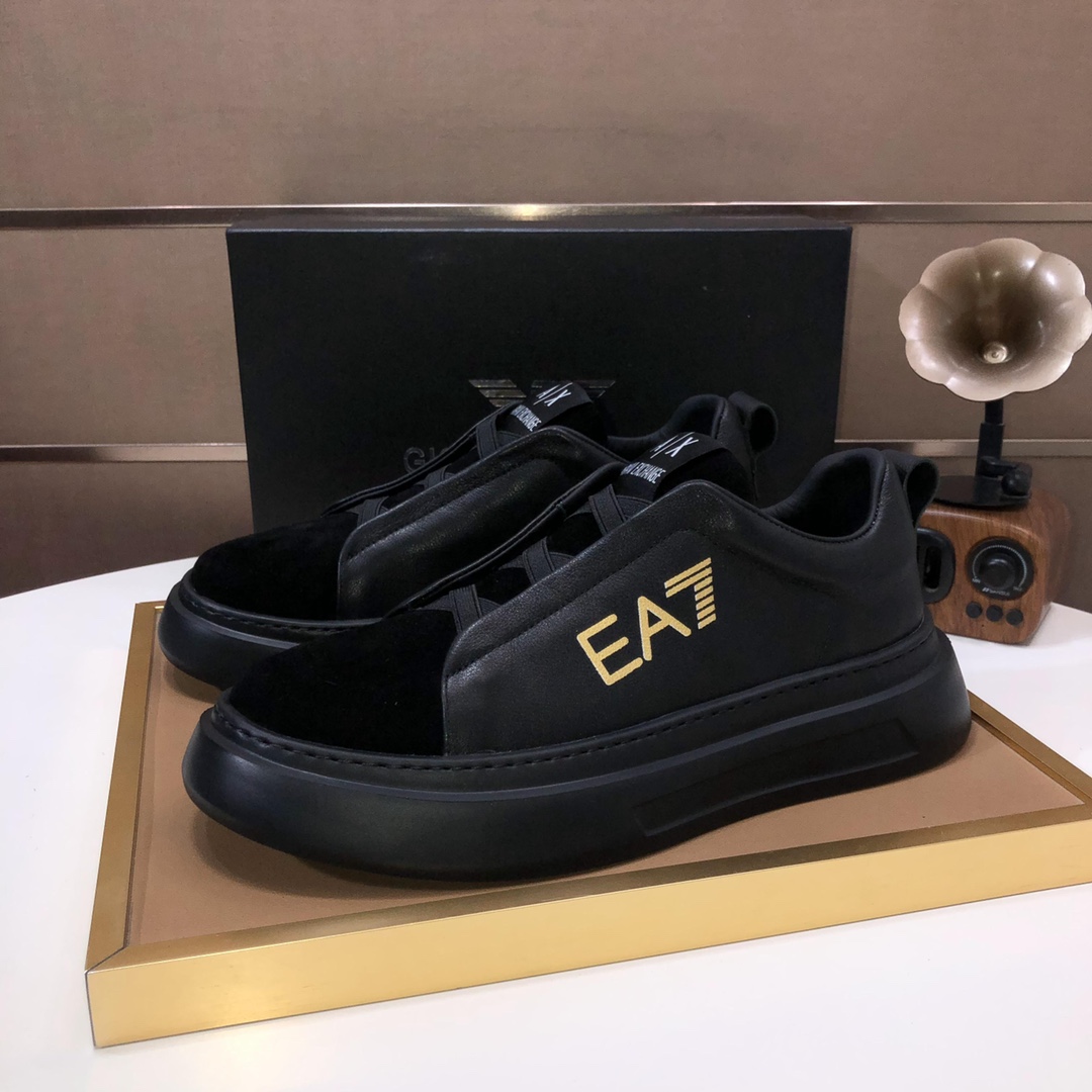 lote de fábrica [Armani] (forro de piel de vaca) Armani últimos nuevos zapatos casuales Fuego venta 