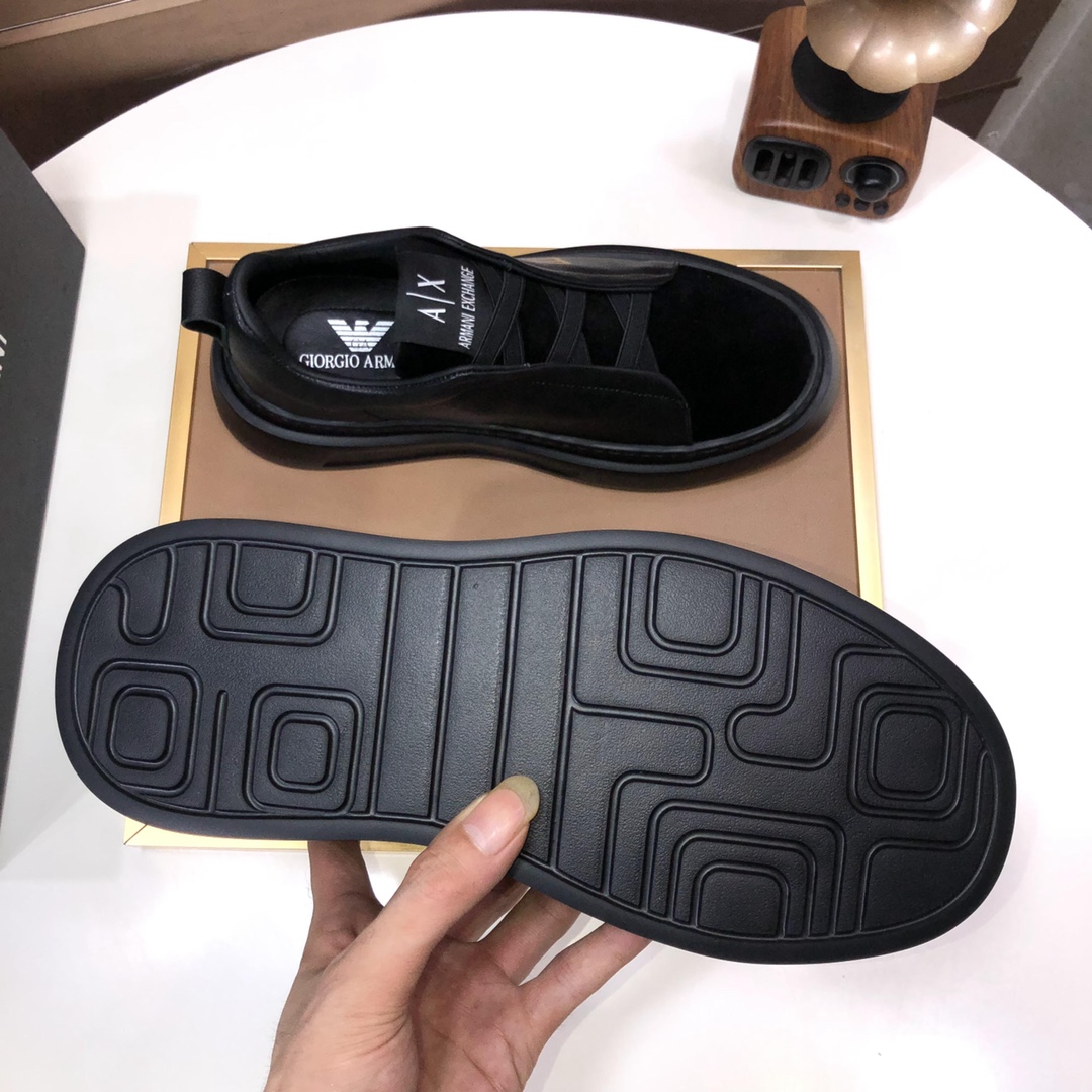lote de fábrica [Armani] (forro de piel de vaca) Armani últimos nuevos zapatos casuales Fuego venta 