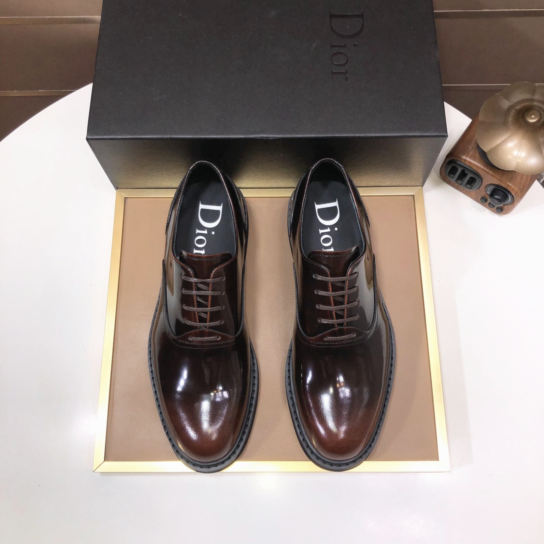 NO:680085,[Dior] (water-dyed cowhide lining) Dior original 1:1 high quality, imported original material, imported version of original cowhide, water-dyed cowhide lining, original TPU outsole, code number: 39-44 (customized at 38.45),, dior, dior, cowhide19860909【Dior】（水染牛皮内里）迪奥原版1:1高品质,进口原版料,进口版原牛皮,水染牛皮内里,原版TPU大底,码数:39-44（38.45定做）,,dior,dior,cowhide,Men's shoes