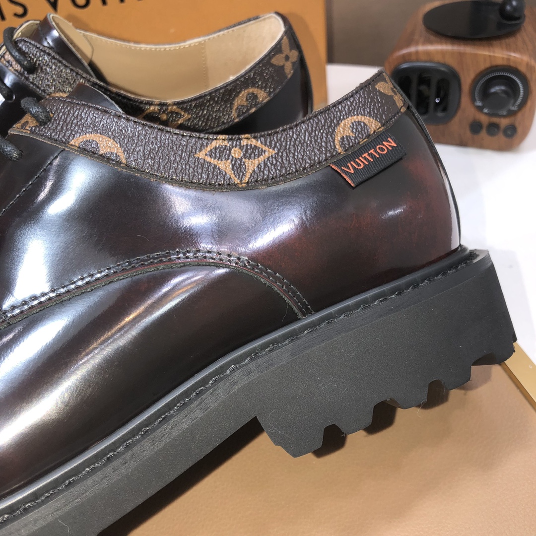 Louis Vuitton Men's Formal Leather Dress Shoes - Premium Quality & Comfort 9 i1734714013 5448 1