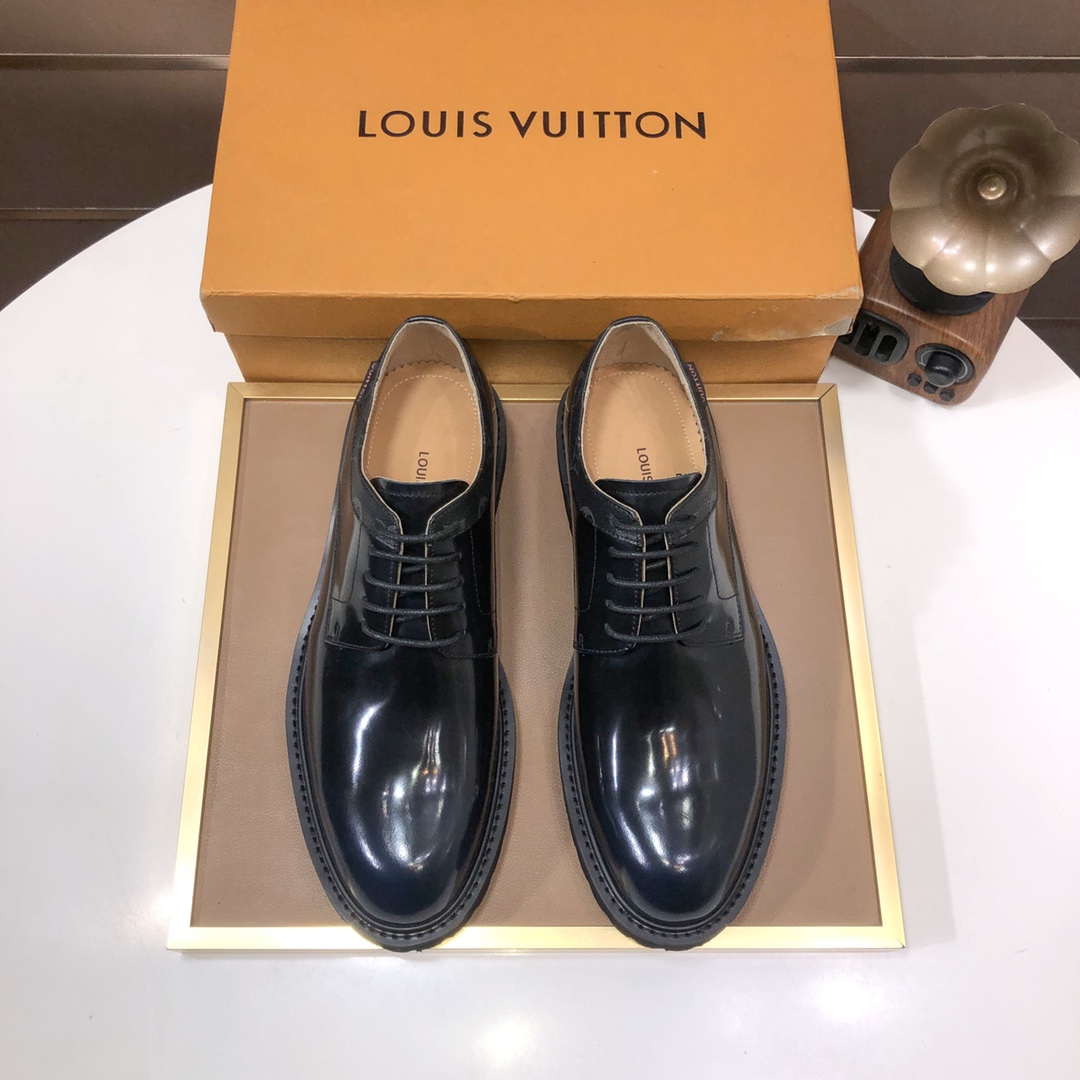 Louis Vuitton Men's Leather Dress Shoes - Classic Style & Comfort 2 i1734714037 3382 1