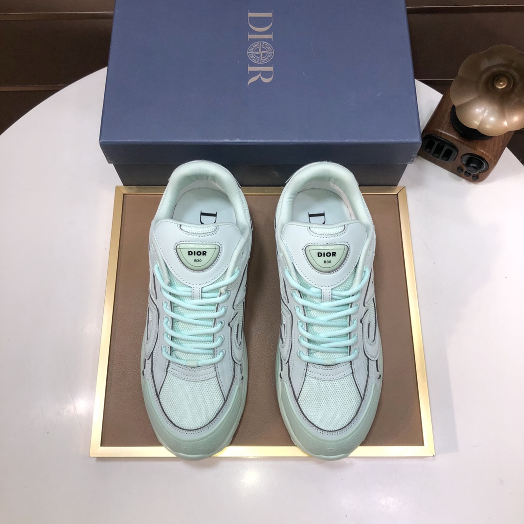 NO:273404,(Top original list) Brand Dior (Dior) Standard code men's code 38-44 (45 customized) Grade official website same style. Material top-grade original cowhide spliced ​​original wear-resistant lightweight sole. Style category trendy and fashionable casual shoes. Prestigious luxury brand elements. Top luxury. Color real picture, dior, dior, cowhide19860909（顶级原单） 品牌Dior（迪奥） 标准码男码38-44（45定制） 等级官网同款 材料顶级原版牛皮拼接而成 原版耐磨轻便大底 款式类别潮流时尚休闲鞋 尊贵奢侈品大牌元素顶级奢华 颜色实物图片色,,dior,dior,cowhide,Men's shoes