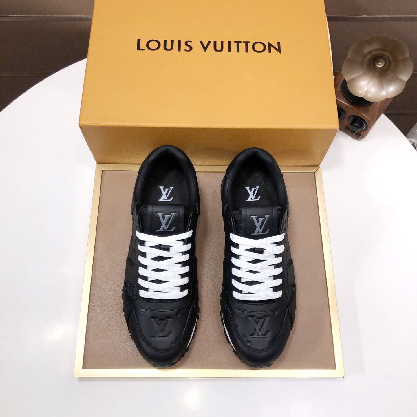 NO:351272,【LOUIS VUITTON) (Original) New LV Louis Vuitton * - Top version of LV classic trendy shoes!  Use imported original cowhide with water-dyed cowhide inner lining. Original wear-resistant rubber outsole!  High-quality quality!  38-45 (45 custom made), louis vuitton,louis vuitton,louis vuitton,louis vuitton,cowhide19860909【LOUIS VUITTON）（原单）新款LV路易威登 *——顶级版本 LV经典潮鞋！选用进口原版牛皮 水染牛皮内里.原版耐磨橡胶大底！高品质精品！码数38-45(45定做),,louis vuitton,louis vuitton,louis vuitton,cowhide,Men's shoes