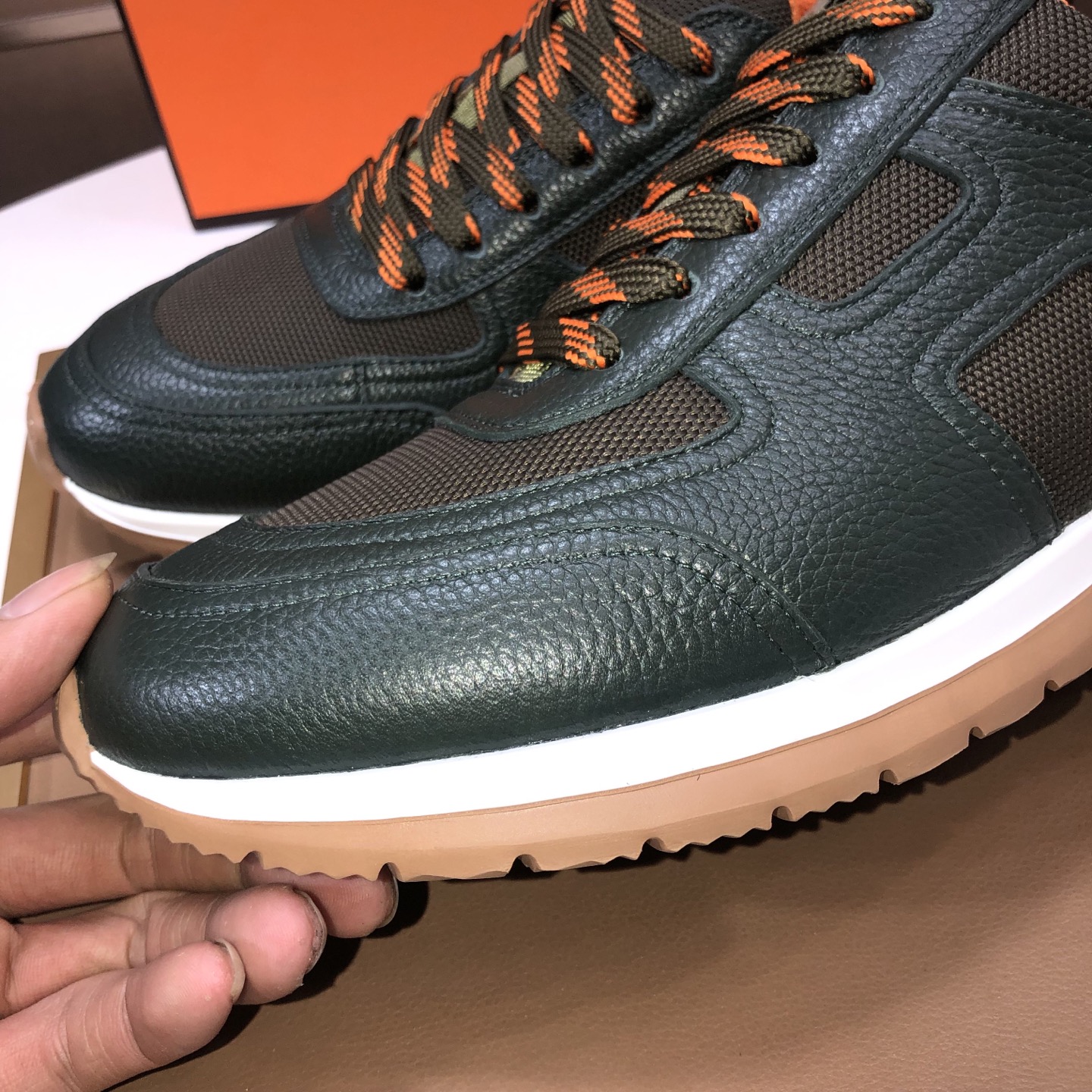 Hermes Men's Olive Green Leather Sneakers, European Style, Sizes 38-44 8 i1744224011482 5775 0 6