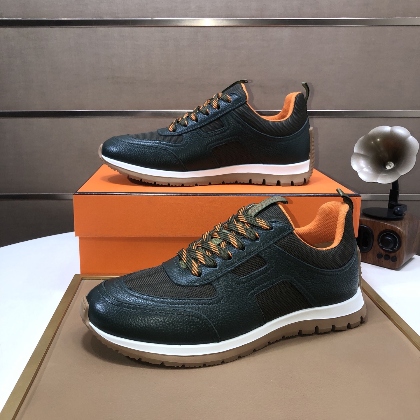 Hermes Men's Olive Green Leather Sneakers, European Style, Sizes 38-44 6 i1744224012456 3636 0 4