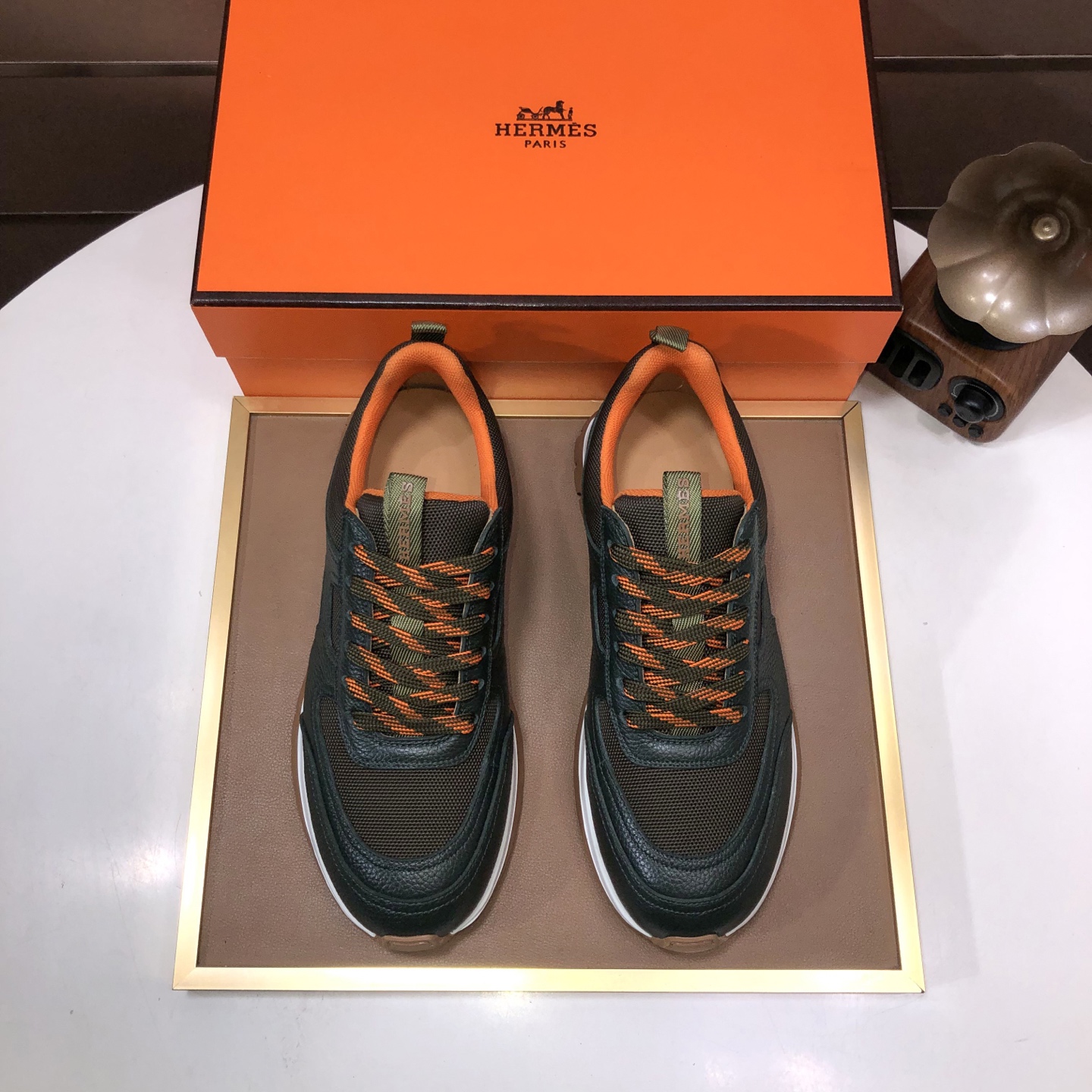 Hermes Men's Olive Green Leather Sneakers, European Style, Sizes 38-44 2 i1744224012489 5428 0 0