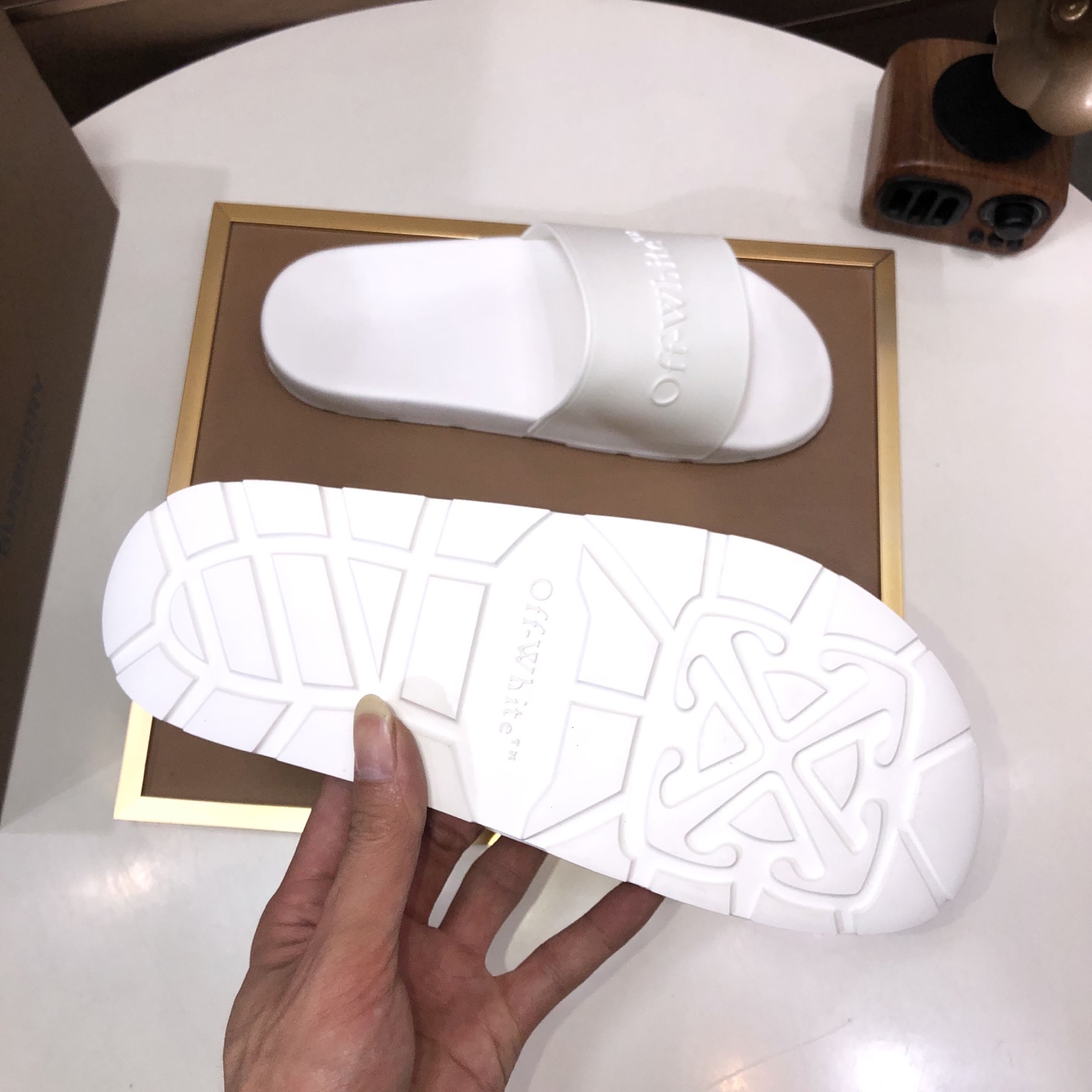 lote de fábrica [off-white] zapatillas originales una a una réplica despiadada bienes de alta calida