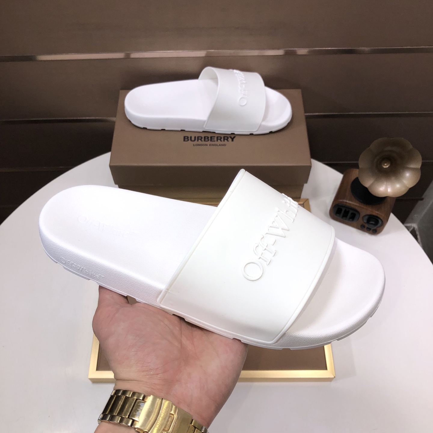 lote de fábrica [off-white] zapatillas originales una a una réplica despiadada bienes de alta calida
